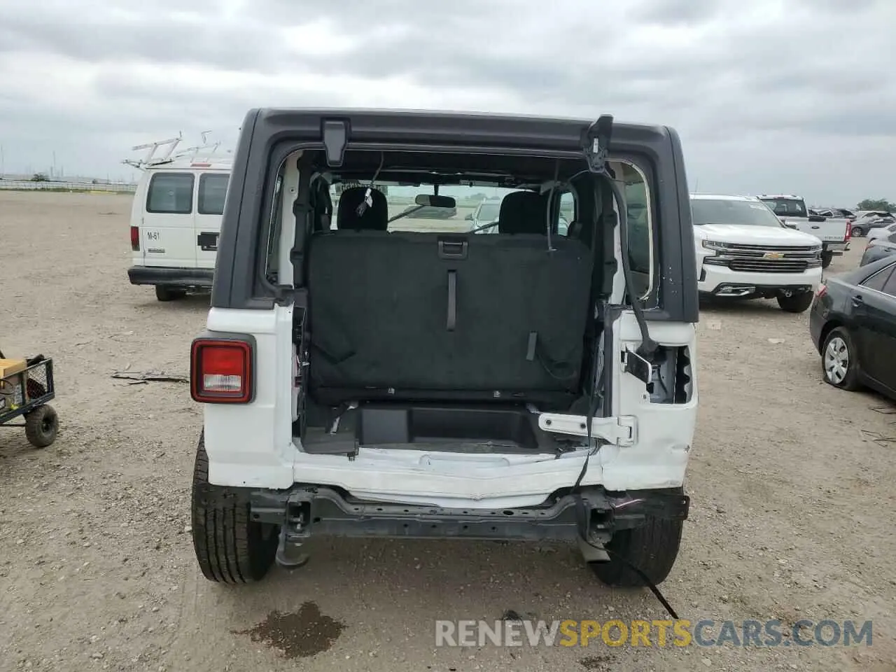 6 Photograph of a damaged car 1C4HJXAG7MW542333 JEEP WRANGLER 2021