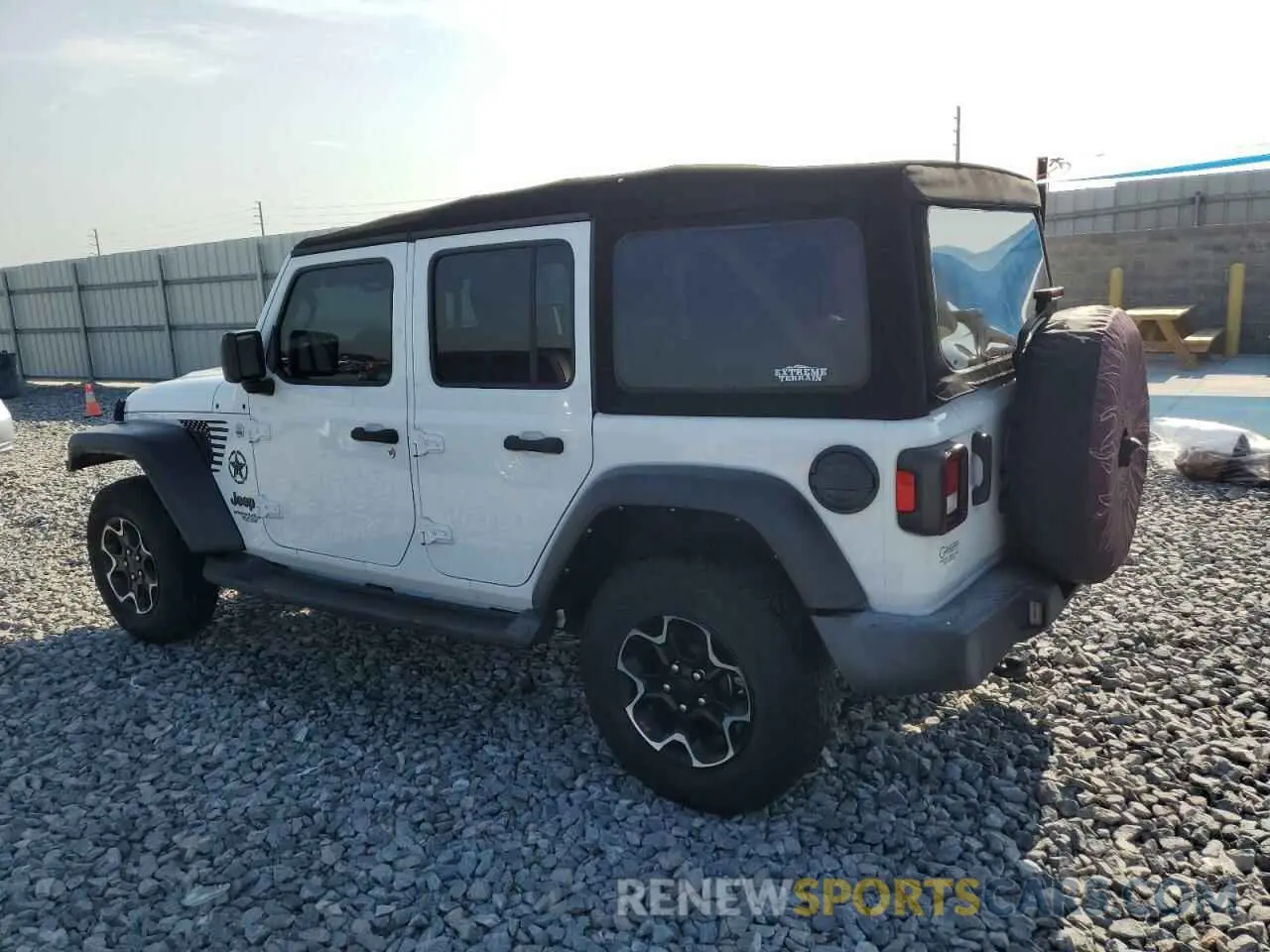 2 Photograph of a damaged car 1C4HJXDG6MW731695 JEEP WRANGLER 2021