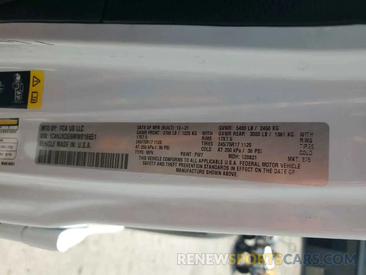 13 Photograph of a damaged car 1C4HJXDG6MW816651 JEEP WRANGLER 2021