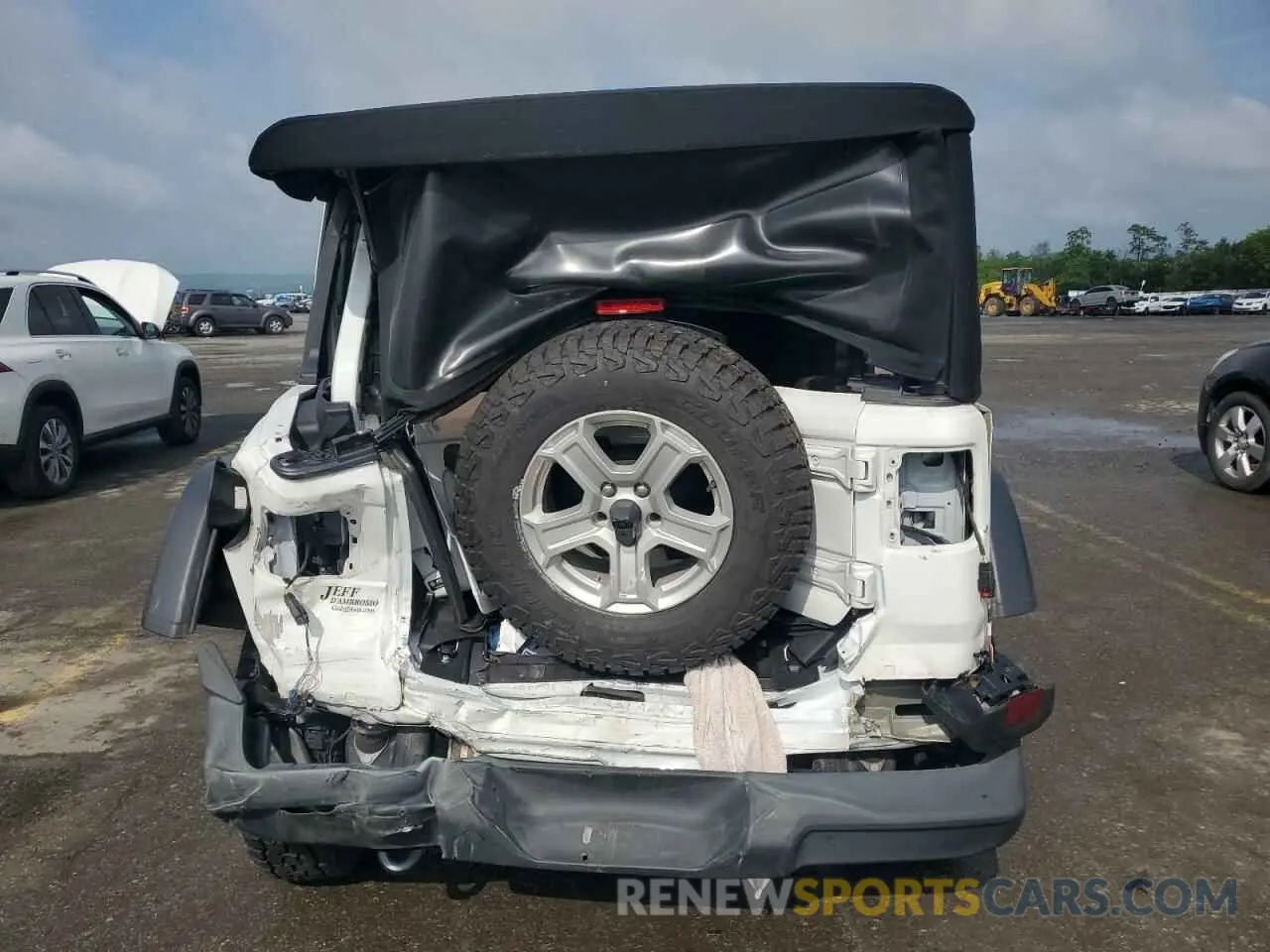 6 Photograph of a damaged car 1C4HJXDG9MW504842 JEEP WRANGLER 2021