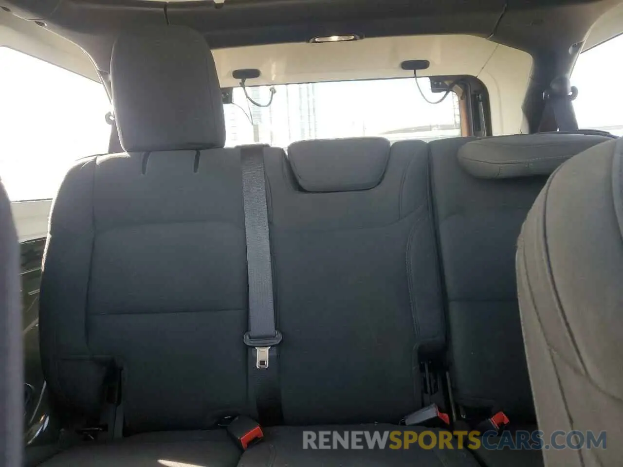 10 Фотография поврежденного автомобиля 1C4HJXDN0MW701915 JEEP WRANGLER 2021