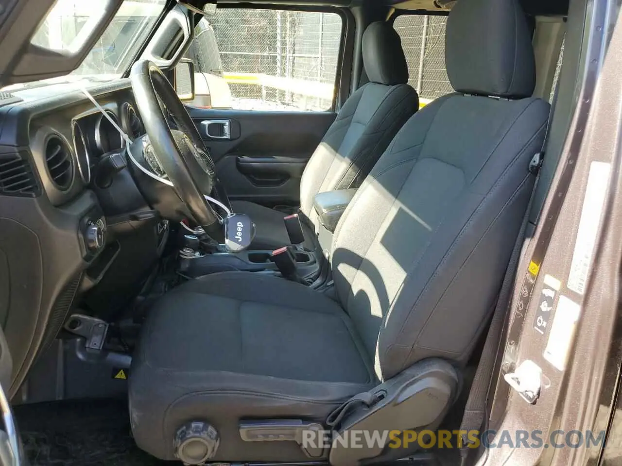 7 Фотография поврежденного автомобиля 1C4HJXDN0MW792927 JEEP WRANGLER 2021