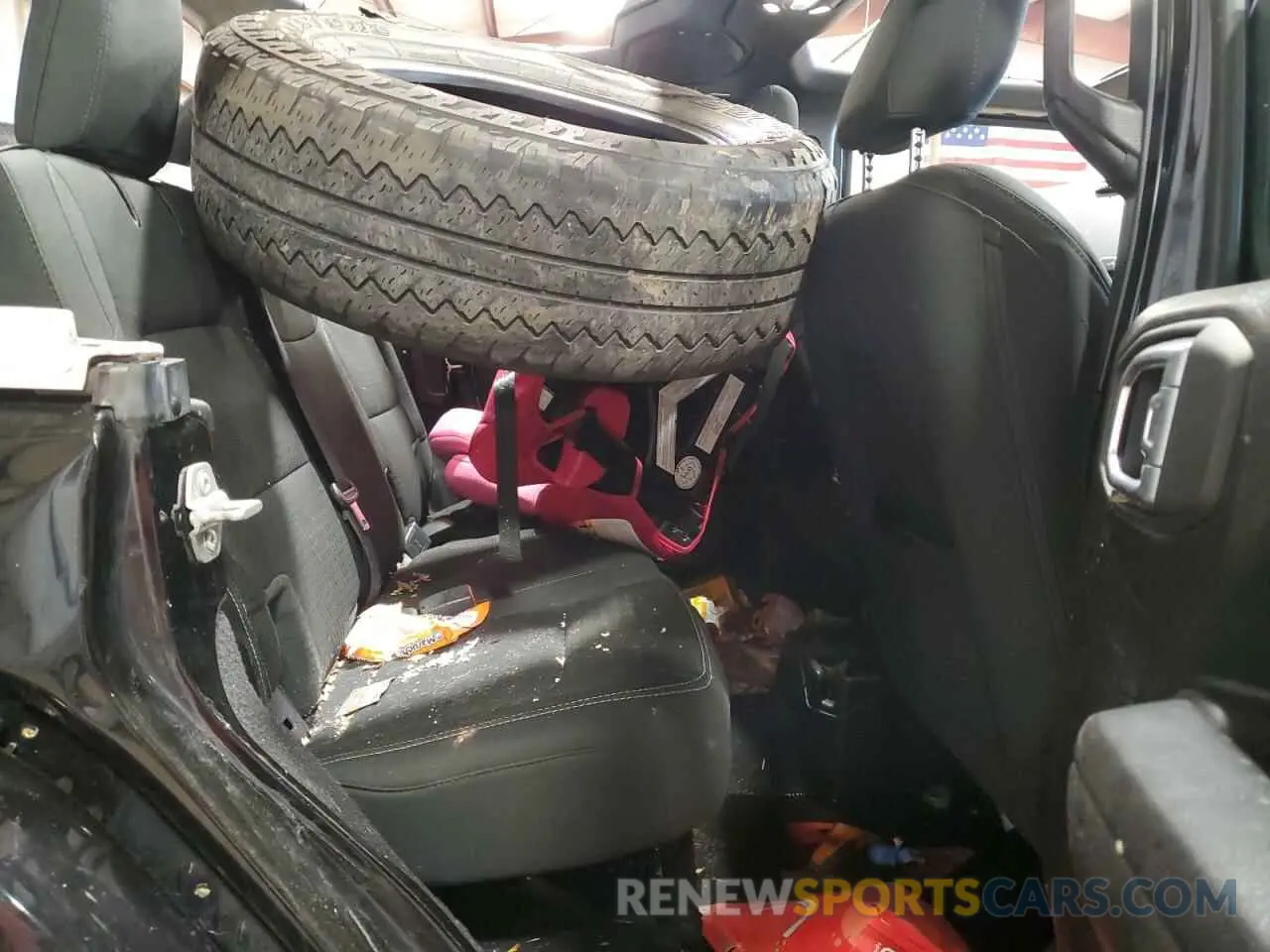 10 Photograph of a damaged car 1C4HJXDN6MW718492 JEEP WRANGLER 2021