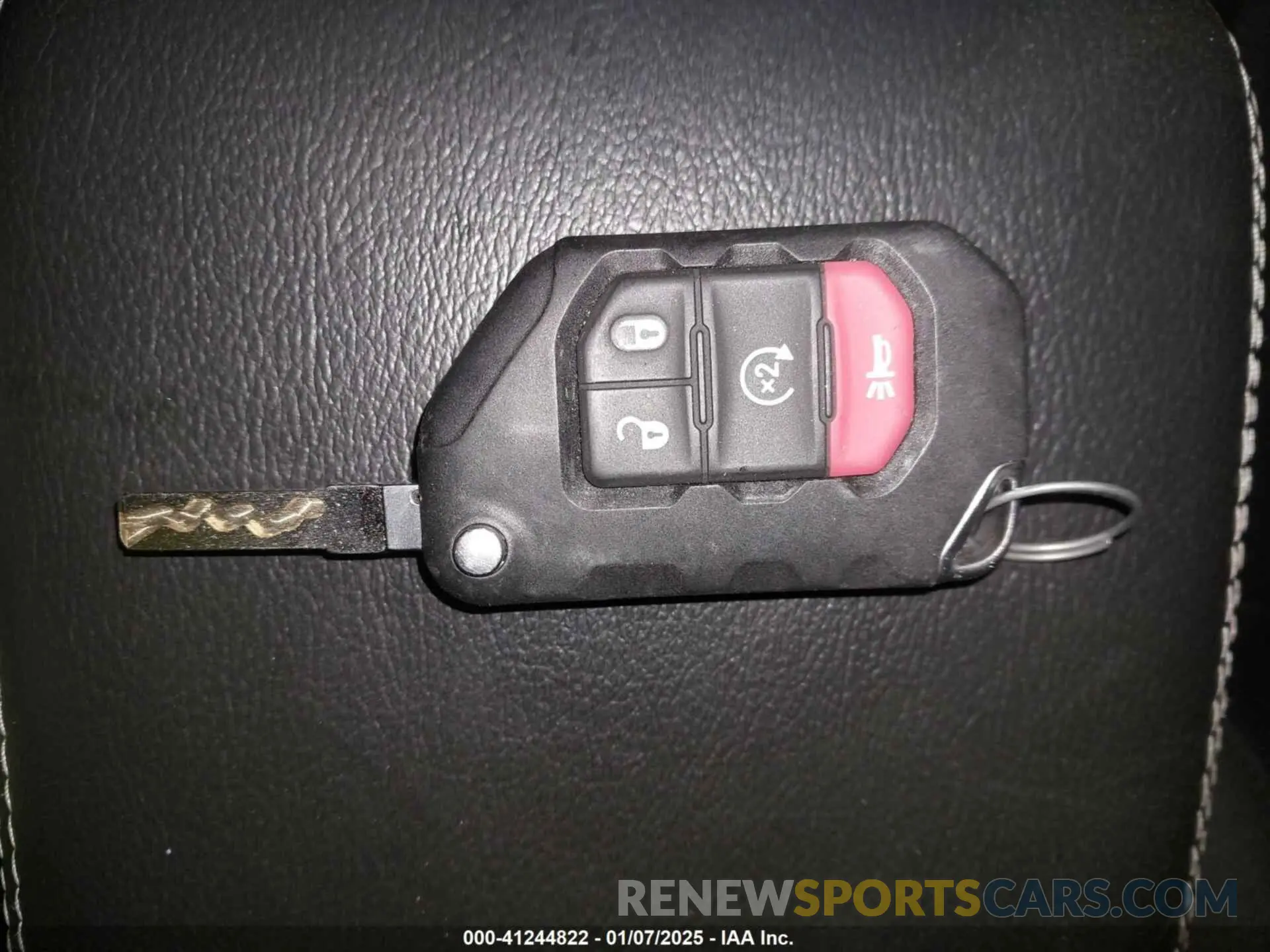 11 Photograph of a damaged car 1C4HJXEN4MW551838 JEEP WRANGLER 2021