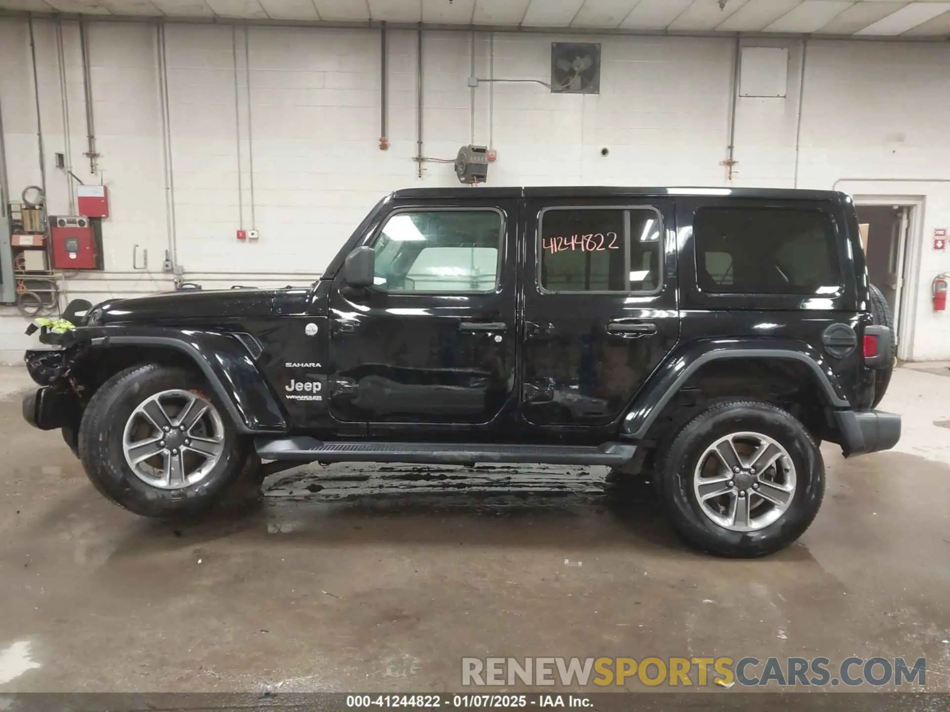 15 Photograph of a damaged car 1C4HJXEN4MW551838 JEEP WRANGLER 2021