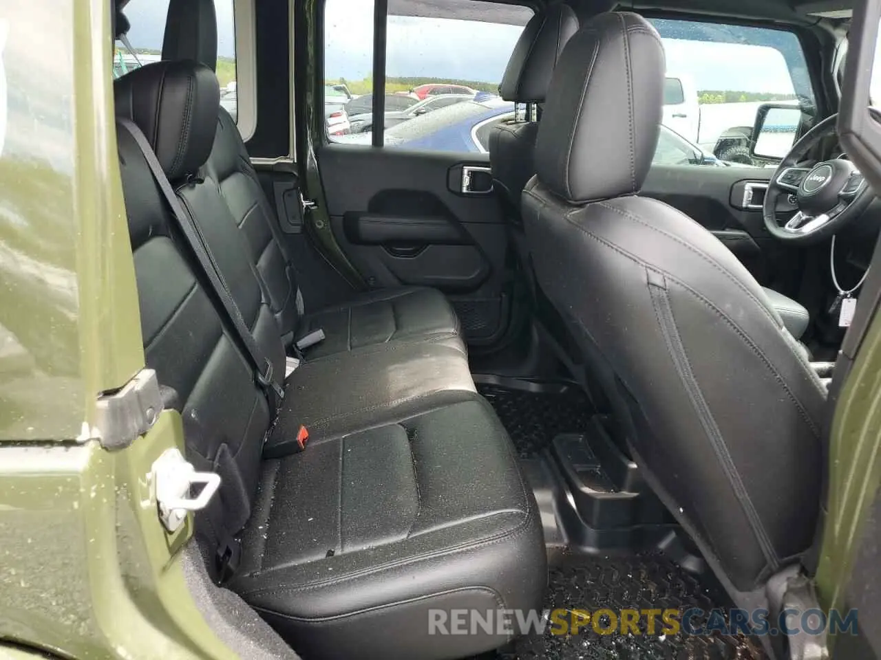11 Photograph of a damaged car 1C4HJXEN8MW794195 JEEP WRANGLER 2021