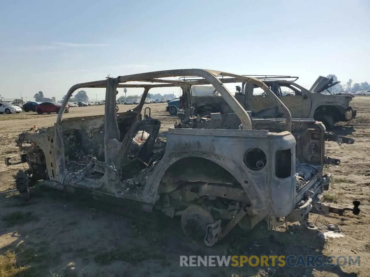 2 Фотография поврежденного автомобиля 1C4HJXFN1MW744432 JEEP WRANGLER 2021