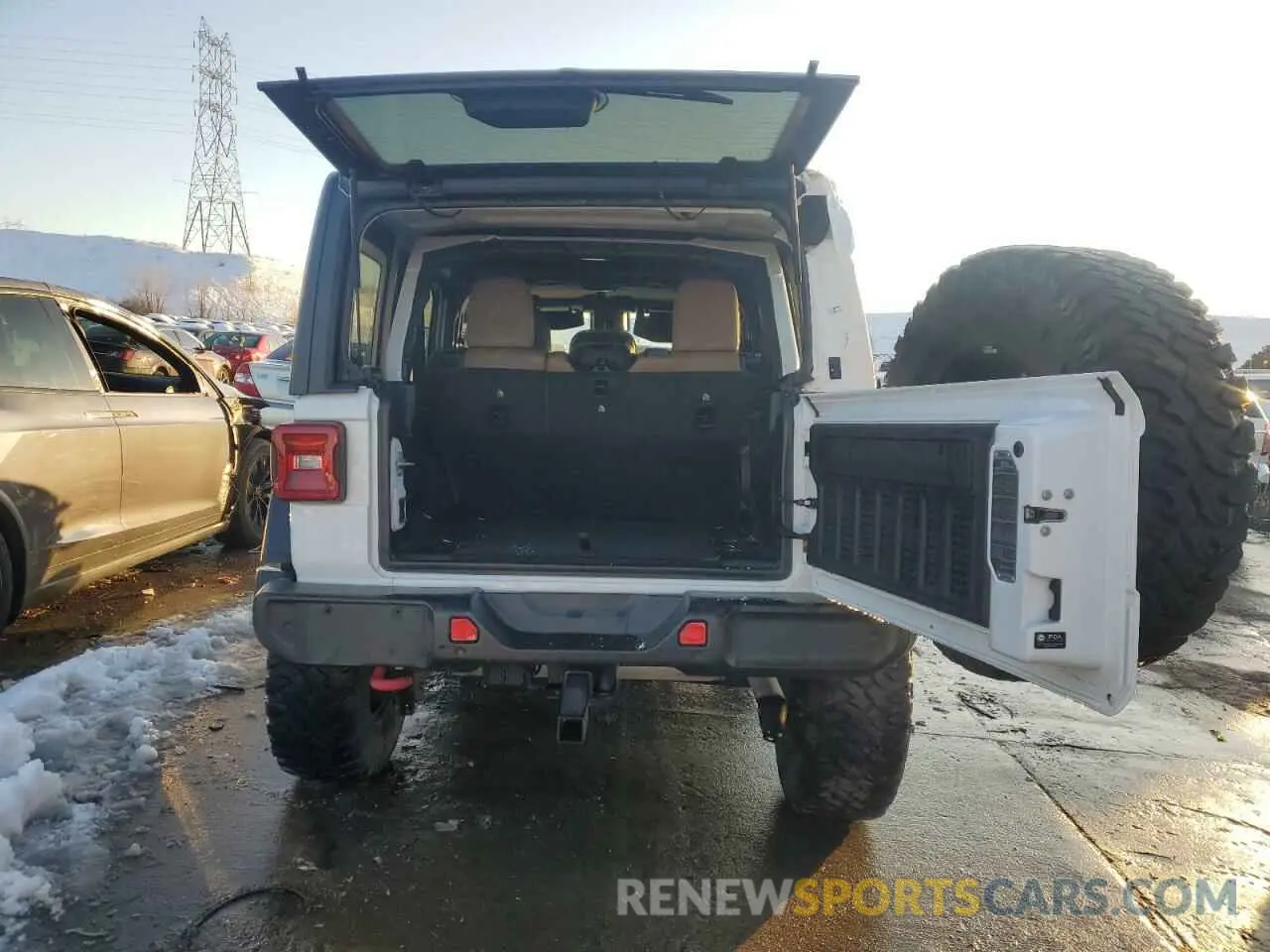 6 Photograph of a damaged car 1C4HJXFN5MW515848 JEEP WRANGLER 2021