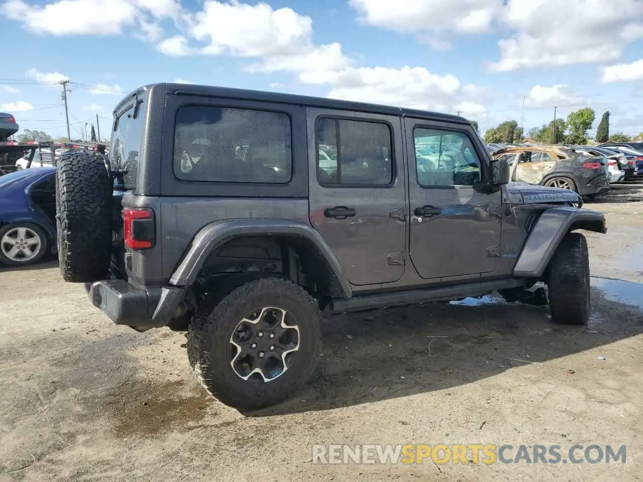3 Photograph of a damaged car 1C4JJXR60MW766072 JEEP WRANGLER 2021