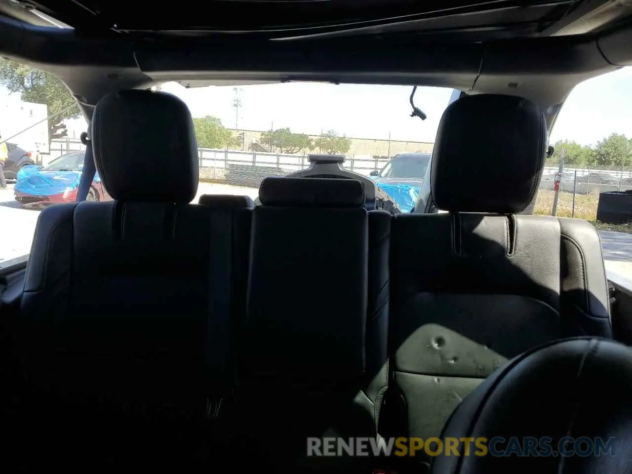 10 Photograph of a damaged car 1C4JJXR64MW734905 JEEP WRANGLER 2021