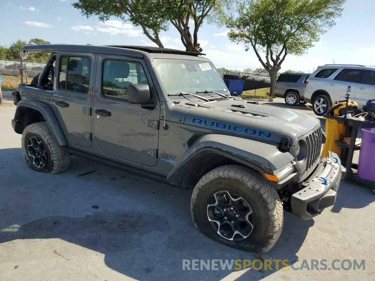 4 Photograph of a damaged car 1C4JJXR64MW734905 JEEP WRANGLER 2021