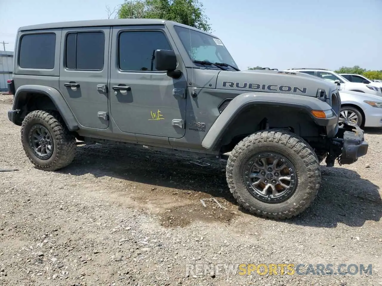 4 Photograph of a damaged car 1C4JJXSJ4MW761455 JEEP WRANGLER 2021