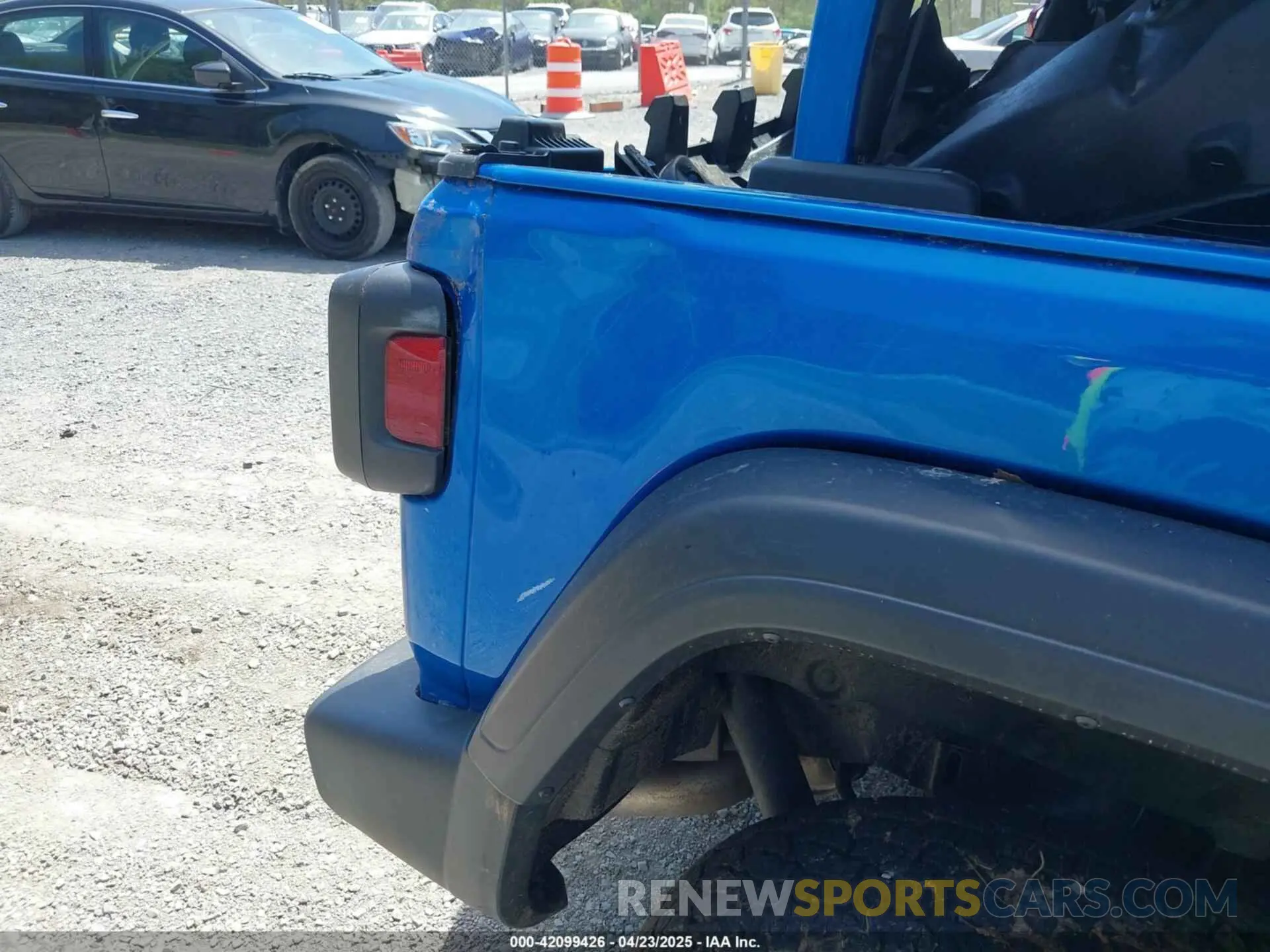 14 Photograph of a damaged car 1C4GJXAG5NW201364 JEEP WRANGLER 2022