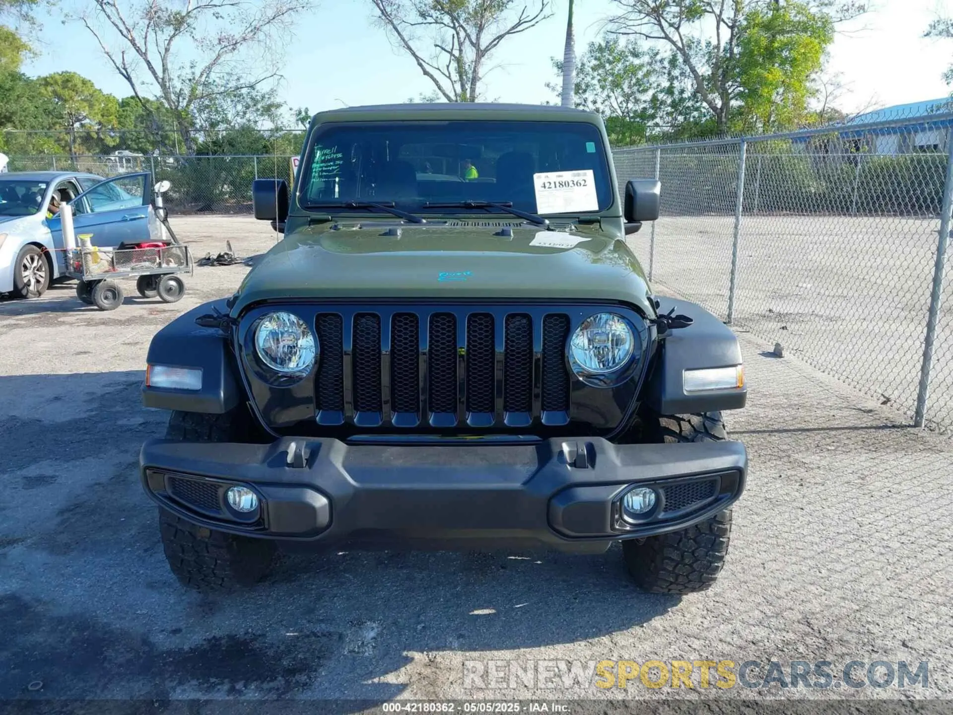 13 Photograph of a damaged car 1C4GJXAG8NW224380 JEEP WRANGLER 2022