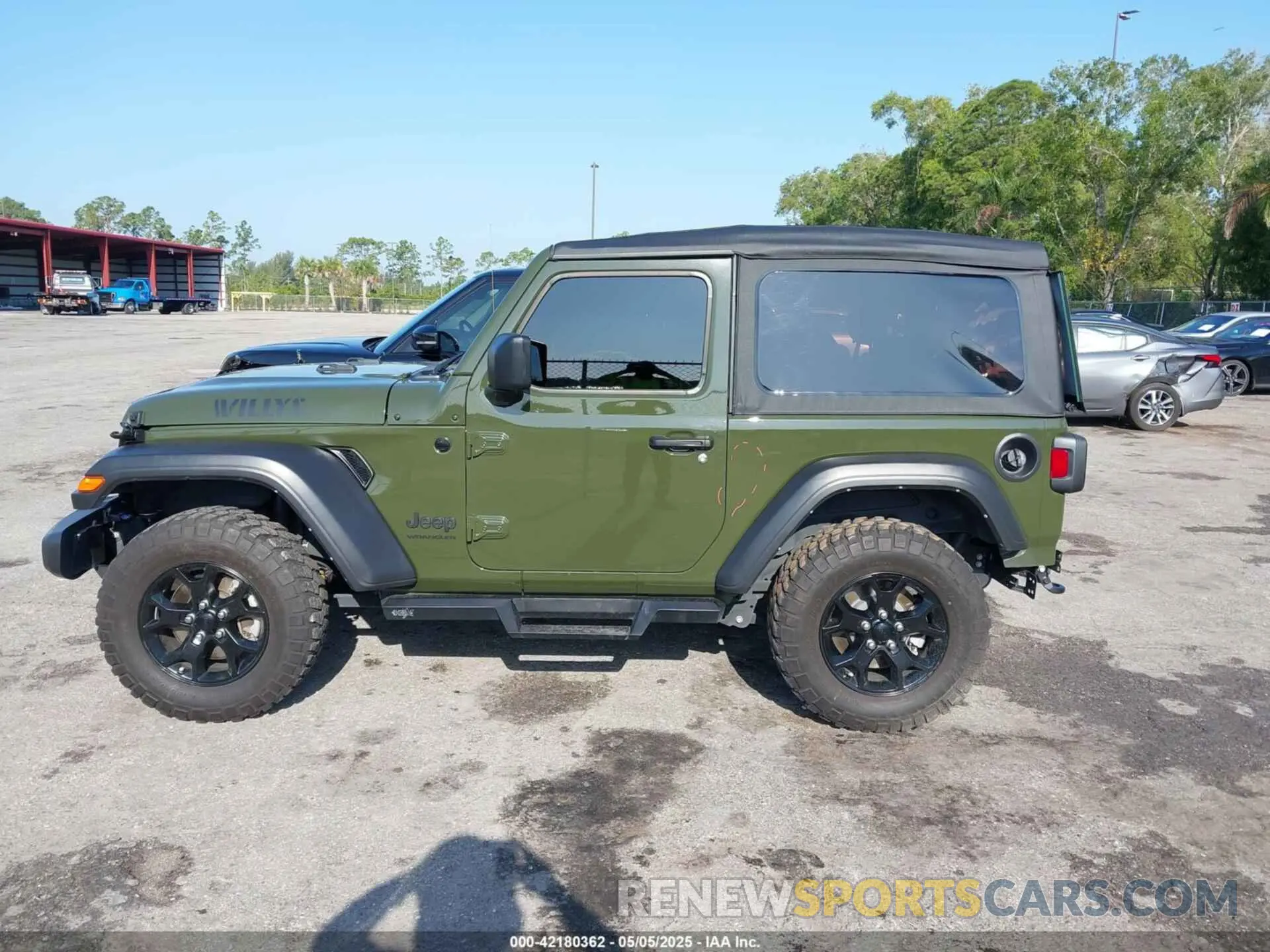 15 Photograph of a damaged car 1C4GJXAG8NW224380 JEEP WRANGLER 2022