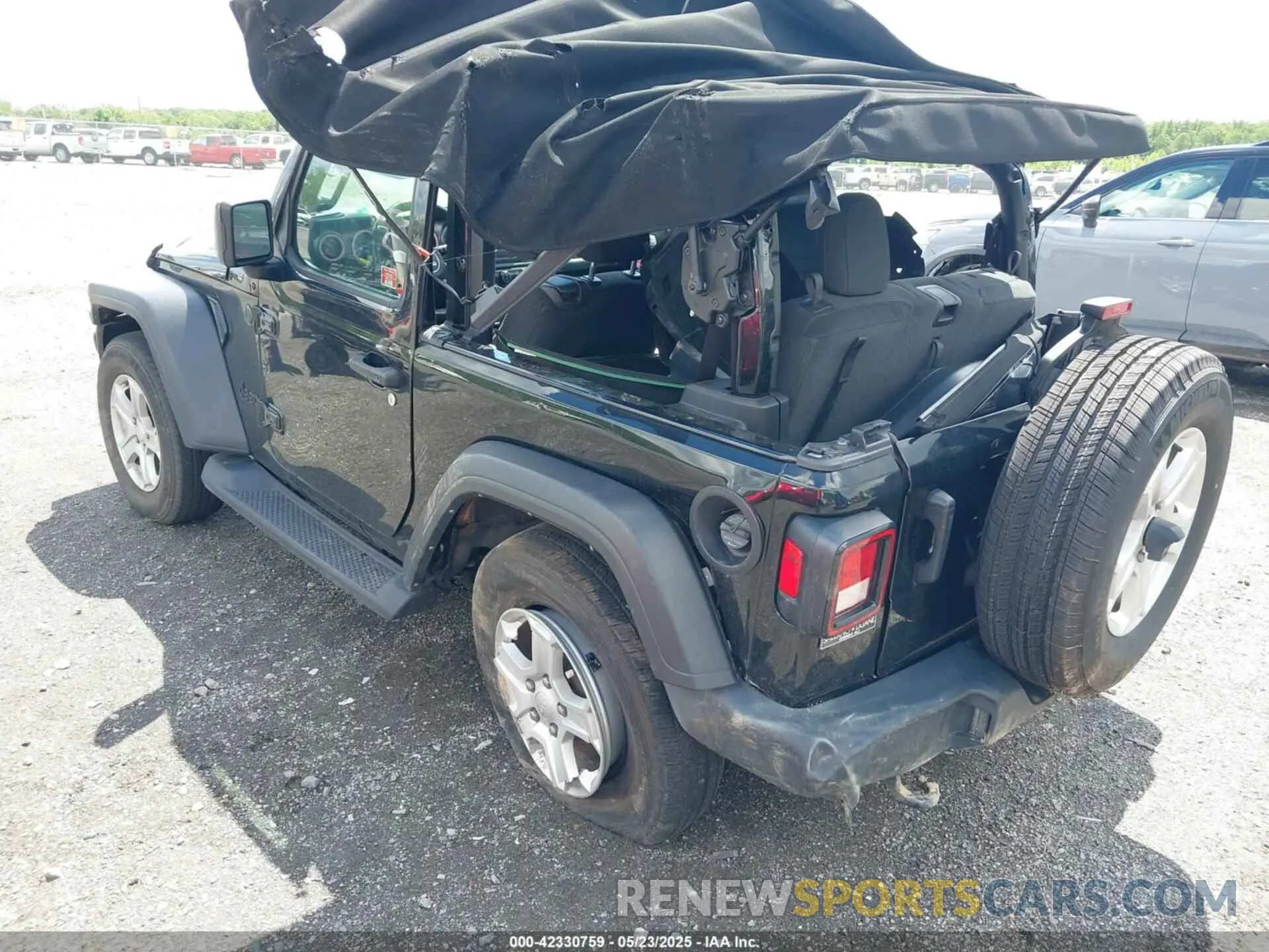 3 Photograph of a damaged car 1C4GJXAN9NW145217 JEEP WRANGLER 2022