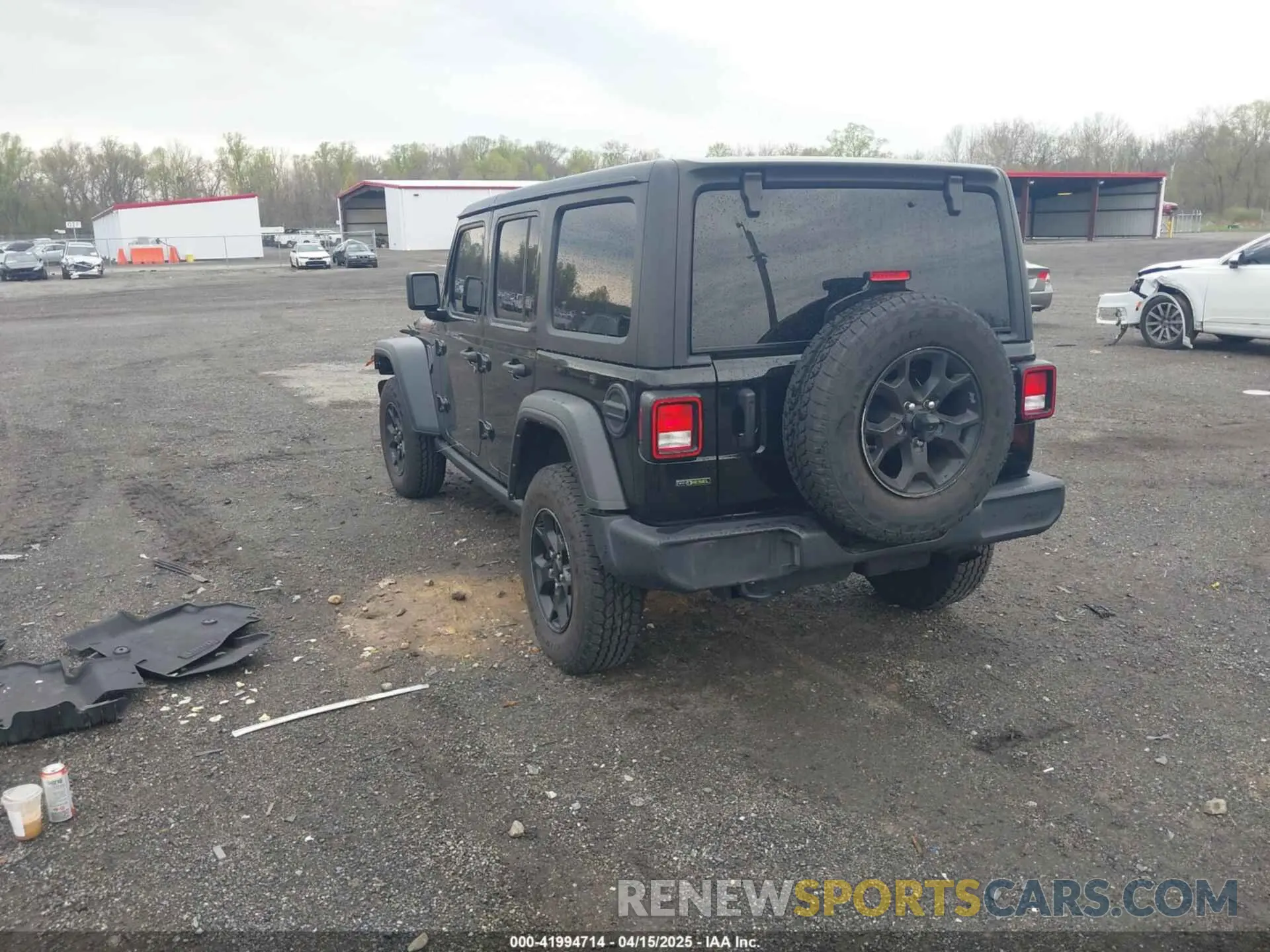 3 Photograph of a damaged car 1C4HJXDM8NW135415 JEEP WRANGLER 2022