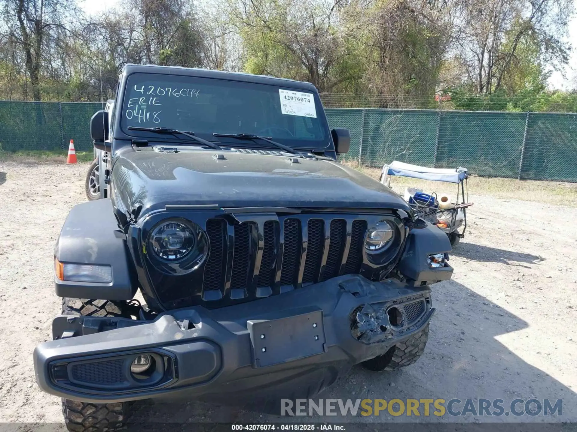 12 Photograph of a damaged car 1C4HJXDM8NW174277 JEEP WRANGLER 2022