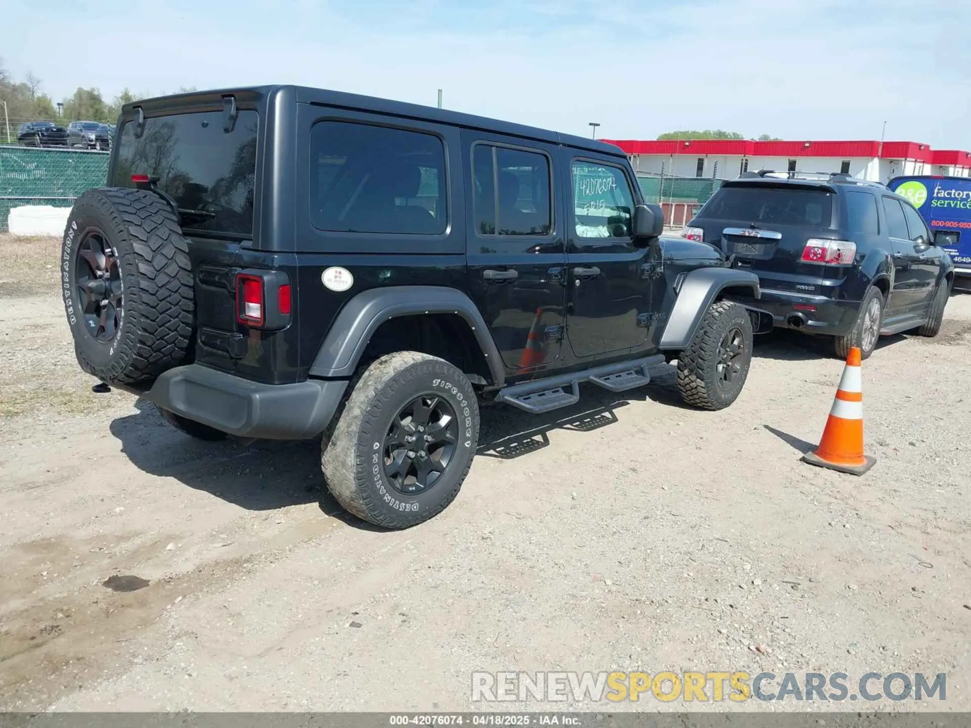 4 Photograph of a damaged car 1C4HJXDM8NW174277 JEEP WRANGLER 2022