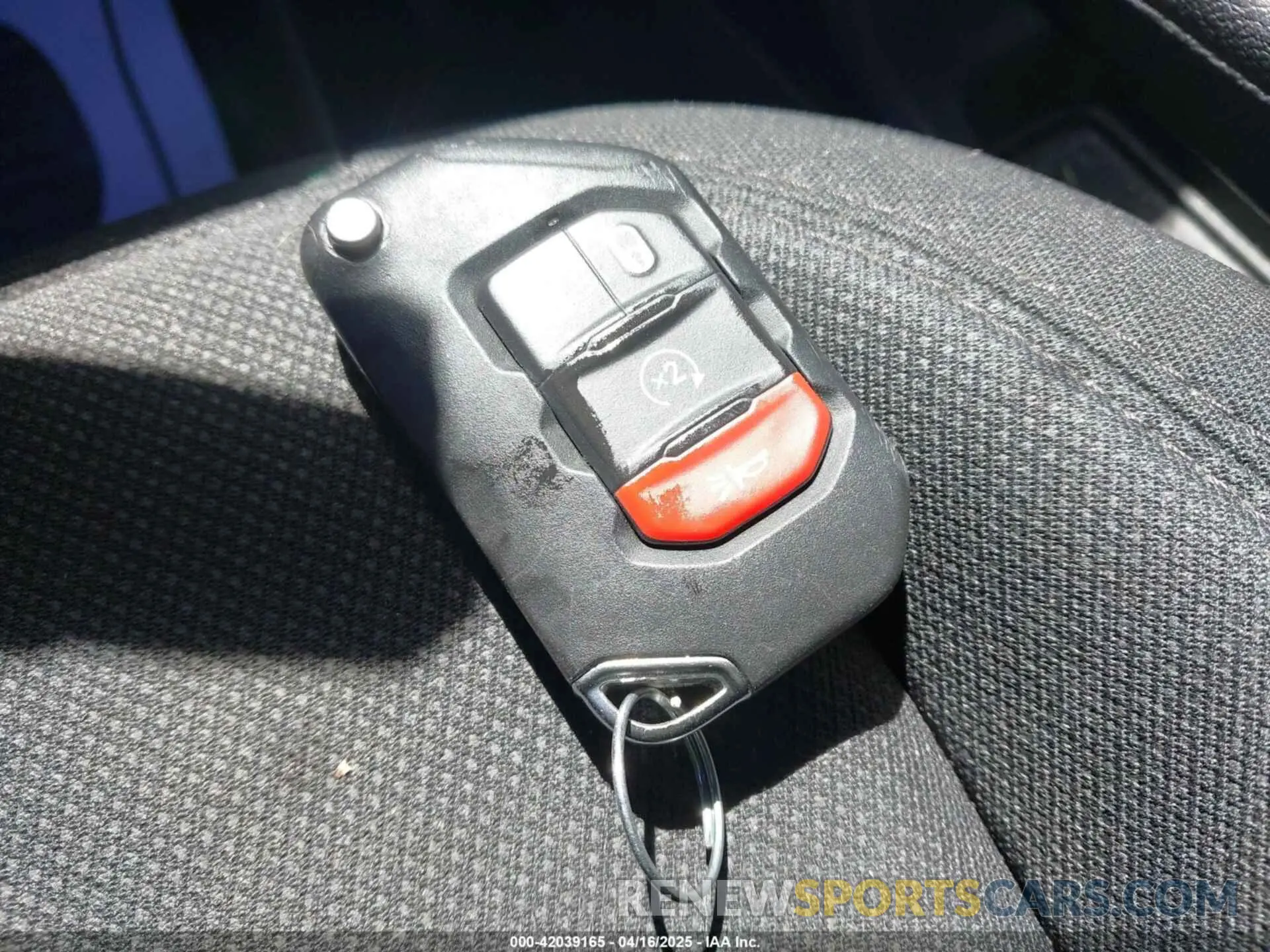 11 Photograph of a damaged car 1C4HJXDN5NW269680 JEEP WRANGLER 2022
