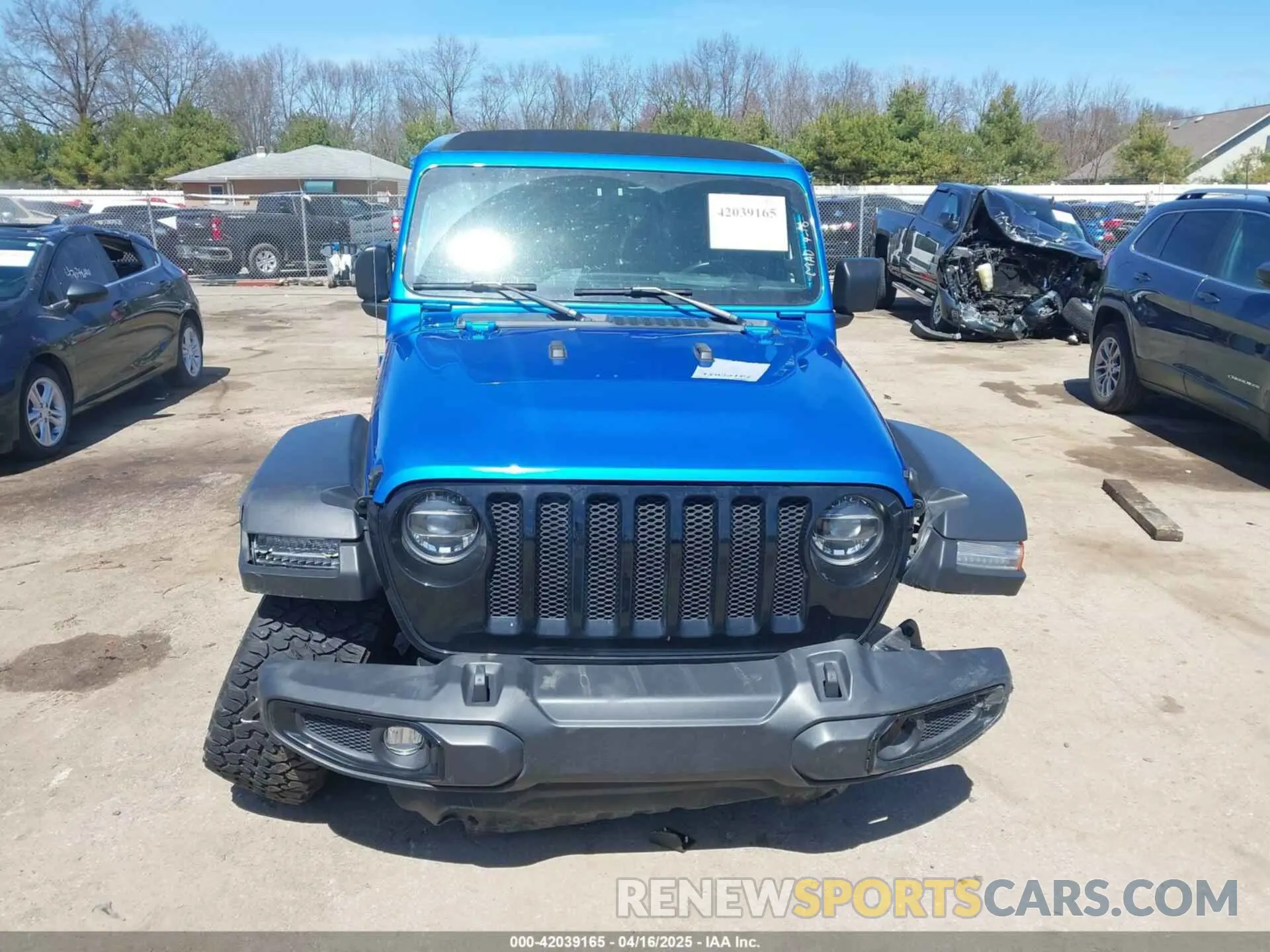 13 Photograph of a damaged car 1C4HJXDN5NW269680 JEEP WRANGLER 2022