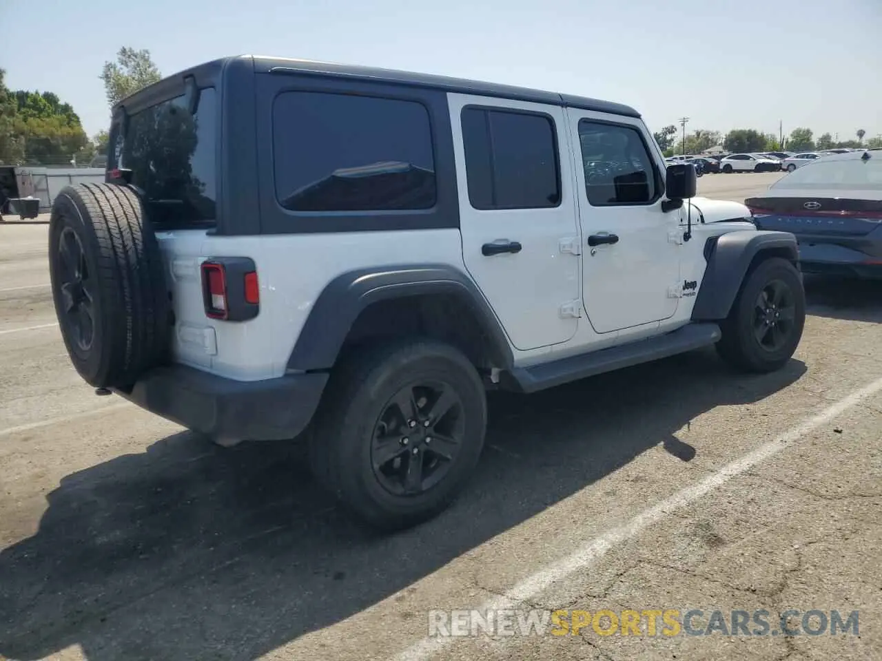 3 Photograph of a damaged car 1C4HJXDN6NW278386 JEEP WRANGLER 2022