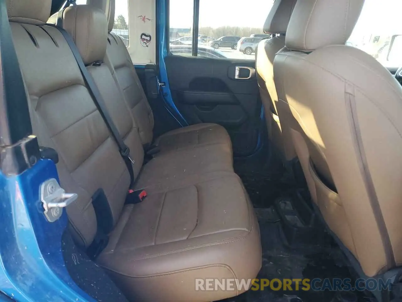 11 Photograph of a damaged car 1C4HJXEN8NW262480 JEEP WRANGLER 2022