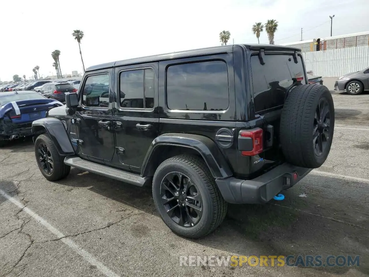 2 Фотография поврежденного автомобиля 1C4JJXP62NW170319 JEEP WRANGLER 2022