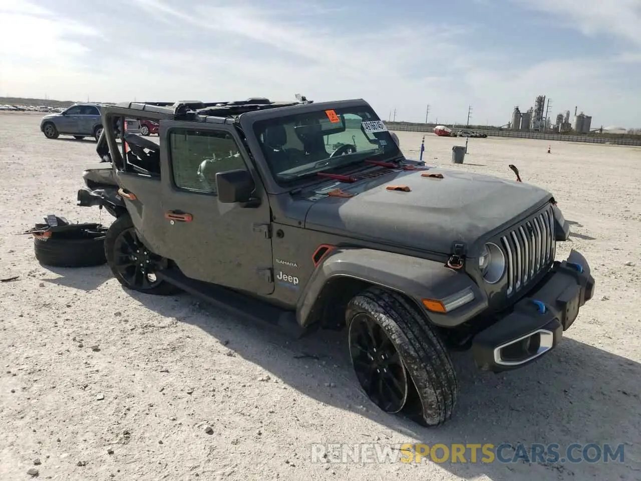 4 Photograph of a damaged car 1C4JJXP62NW198847 JEEP WRANGLER 2022