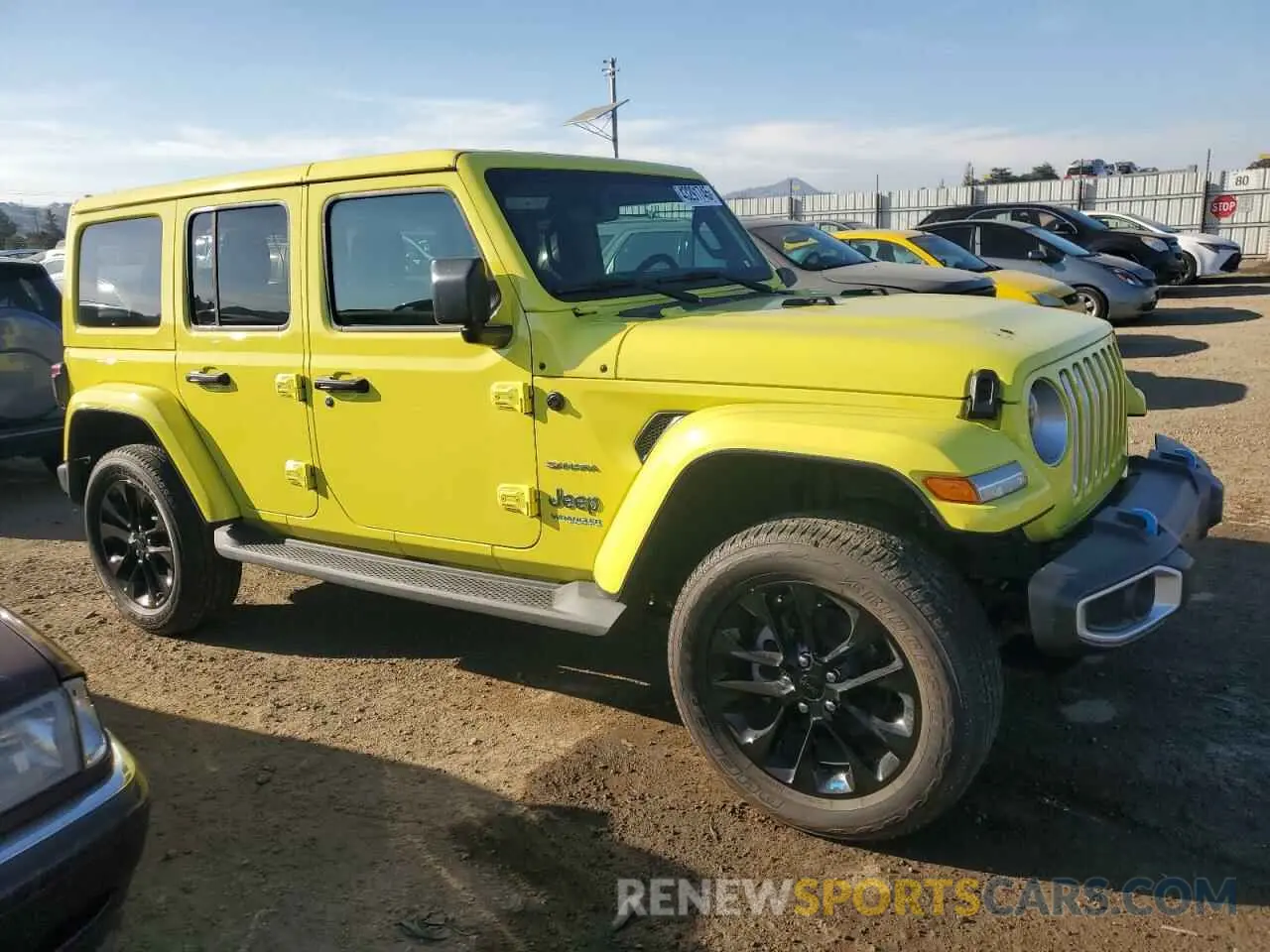 4 Photograph of a damaged car 1C4JJXP64NW229242 JEEP WRANGLER 2022