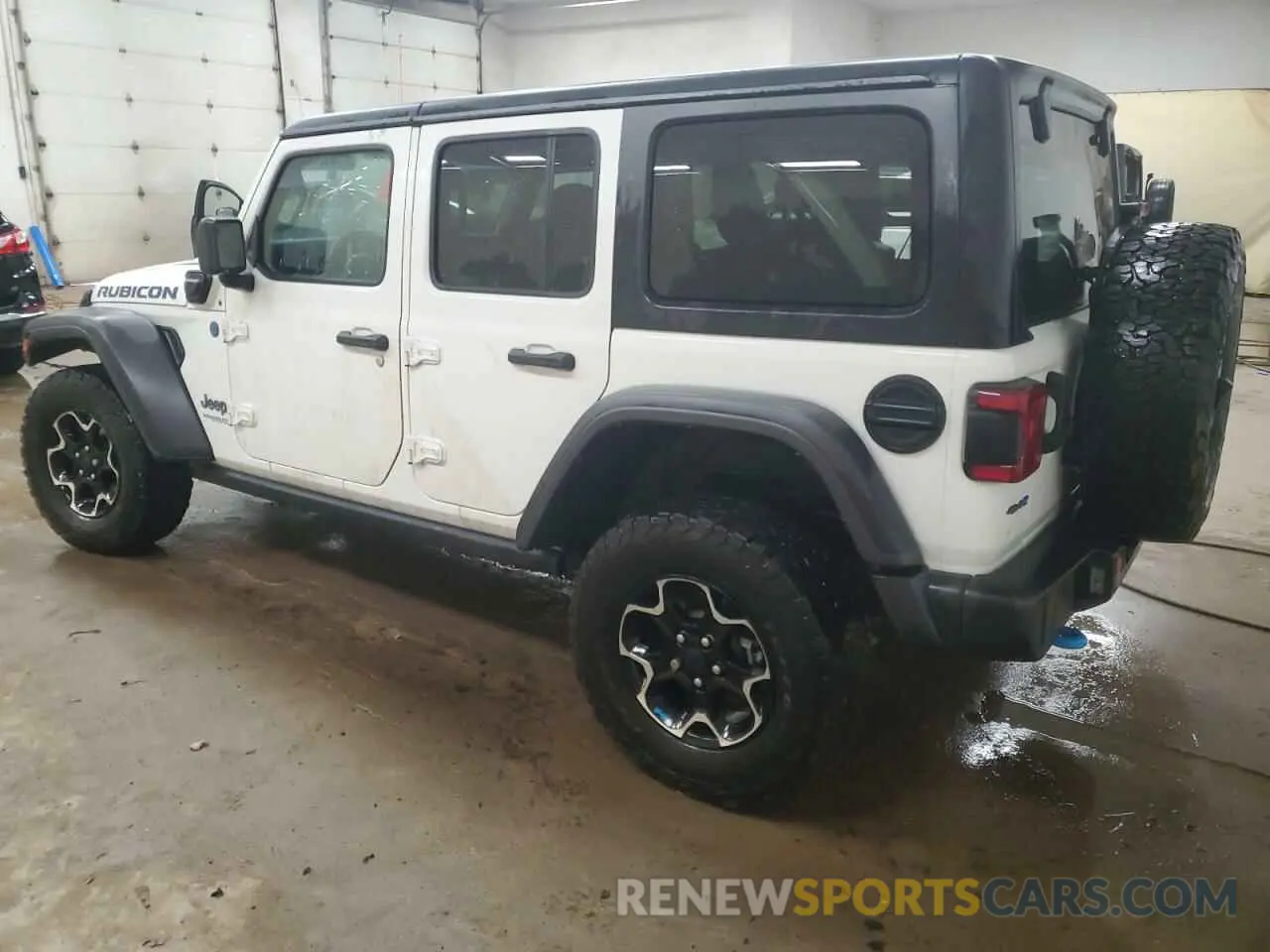 2 Фотография поврежденного автомобиля 1C4JJXR65NW178511 JEEP WRANGLER 2022