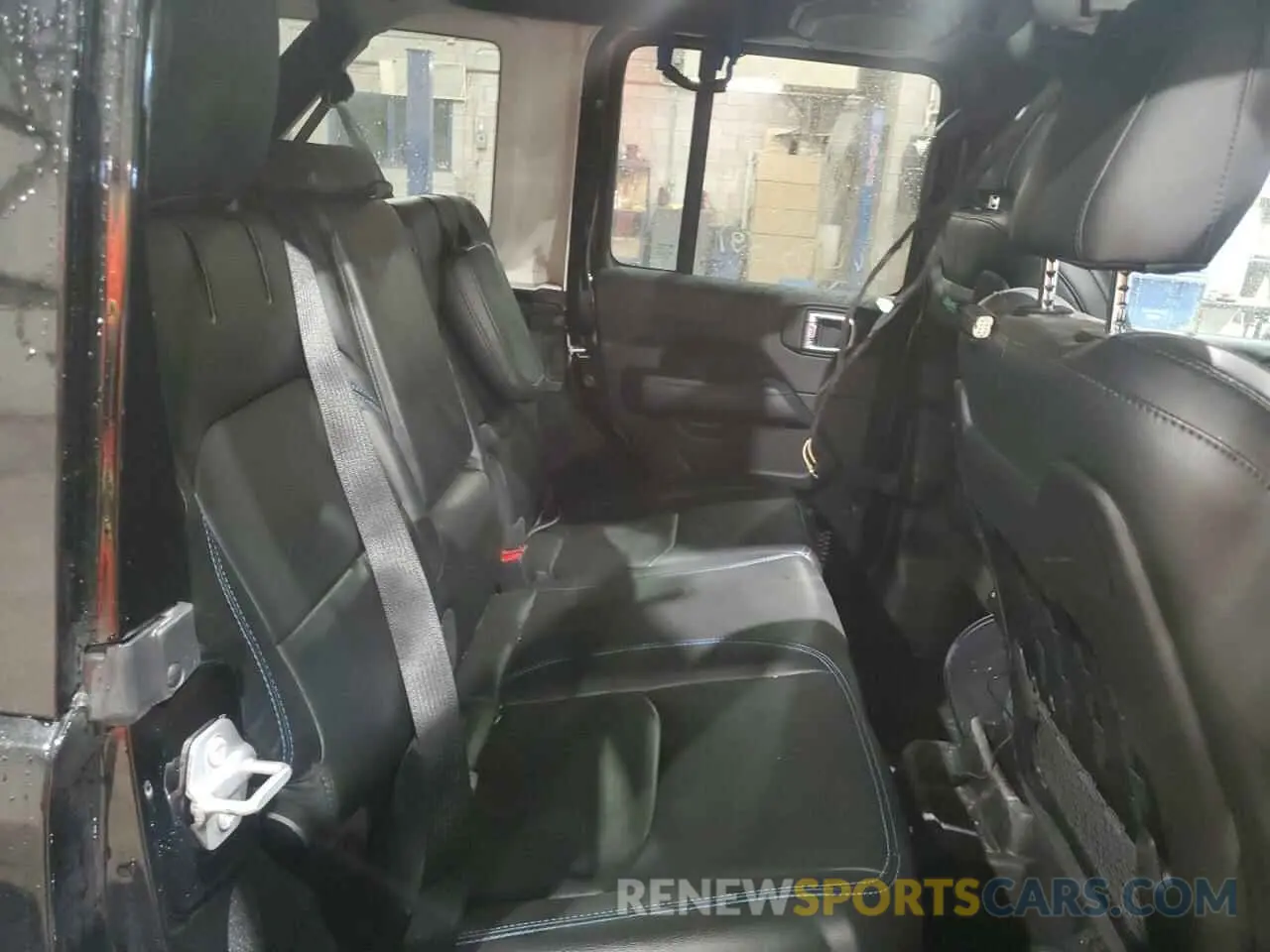 10 Фотография поврежденного автомобиля 1C4JJXR68NW259728 JEEP WRANGLER 2022