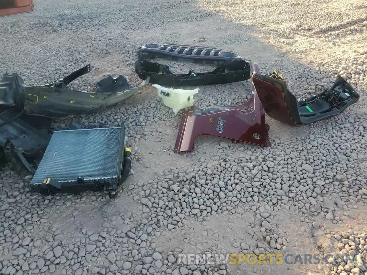 13 Photograph of a damaged car 1C4JJXSJ4NW109209 JEEP WRANGLER 2022