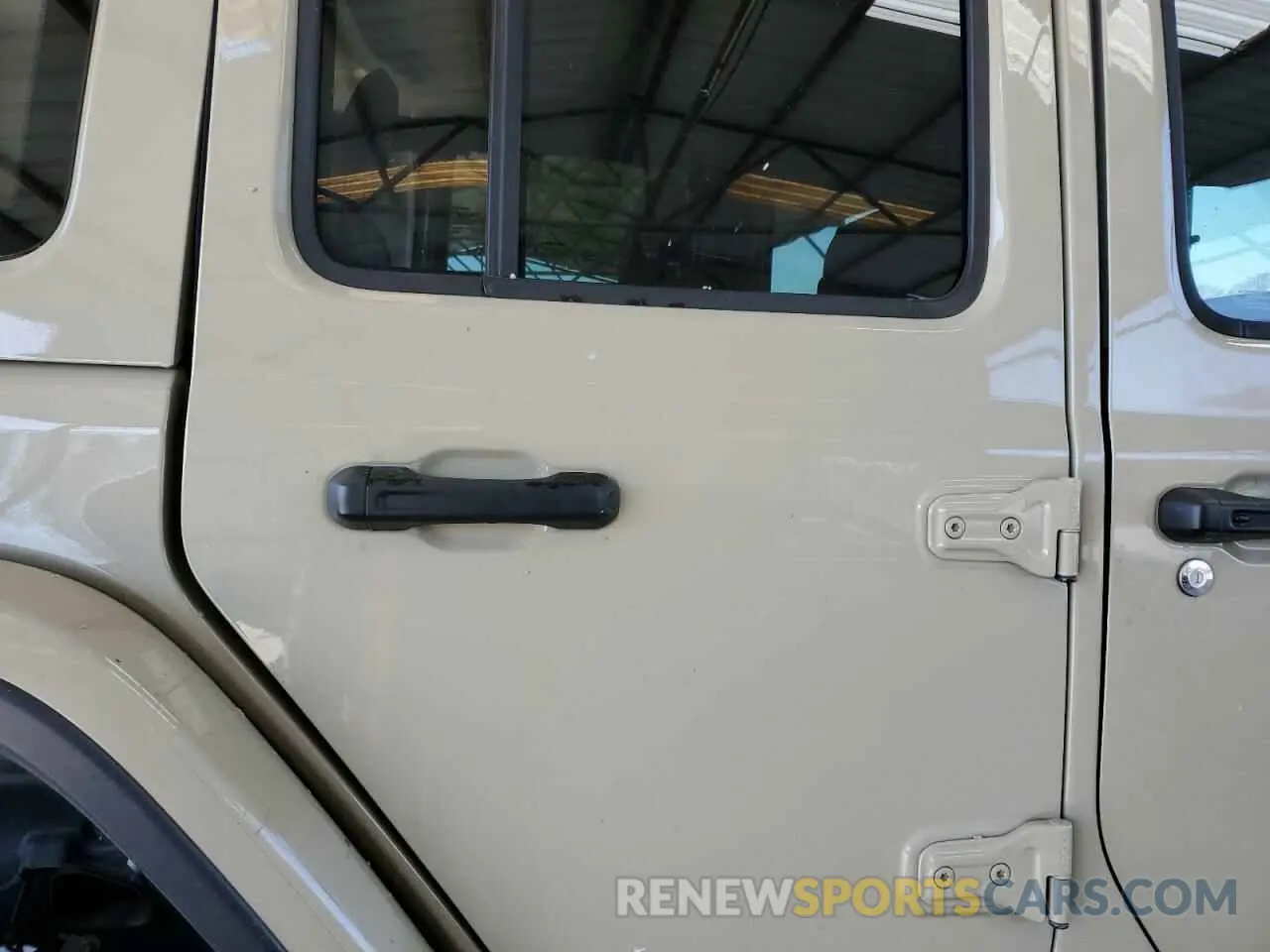 11 Photograph of a damaged car 1C4JJXSJ5NW260527 JEEP WRANGLER 2022
