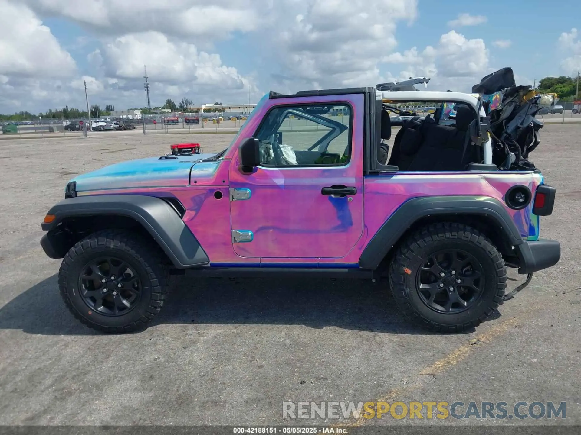 14 Фотография поврежденного автомобиля 1C4GJXAGXPW643009 JEEP WRANGLER 2023