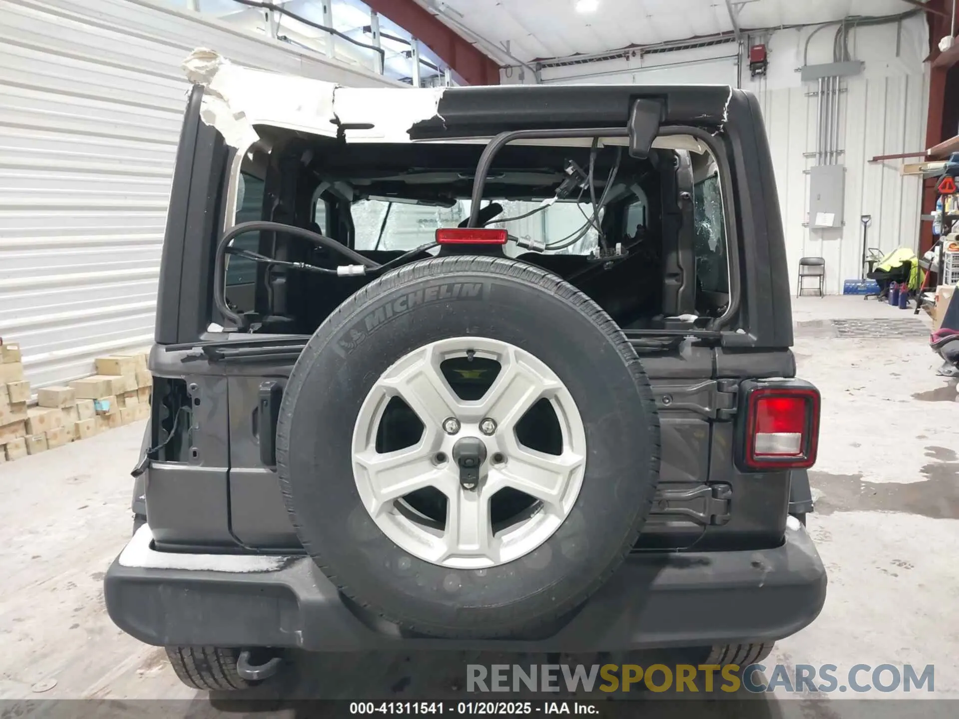 16 Photograph of a damaged car 1C4HJXAG7PW545527 JEEP WRANGLER 2023