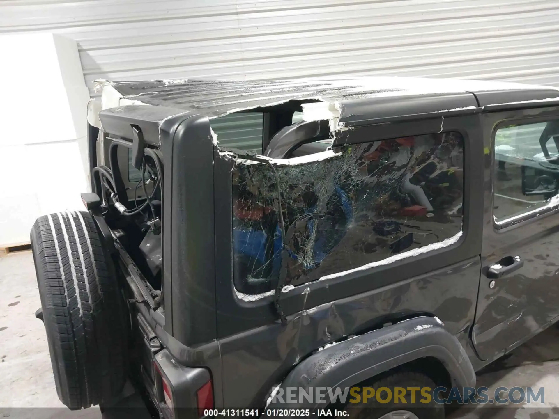 17 Photograph of a damaged car 1C4HJXAG7PW545527 JEEP WRANGLER 2023
