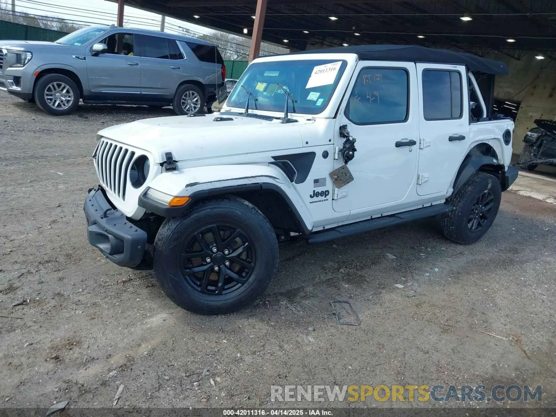 2 Фотография поврежденного автомобиля 1C4HJXDG1PW578230 JEEP WRANGLER 2023