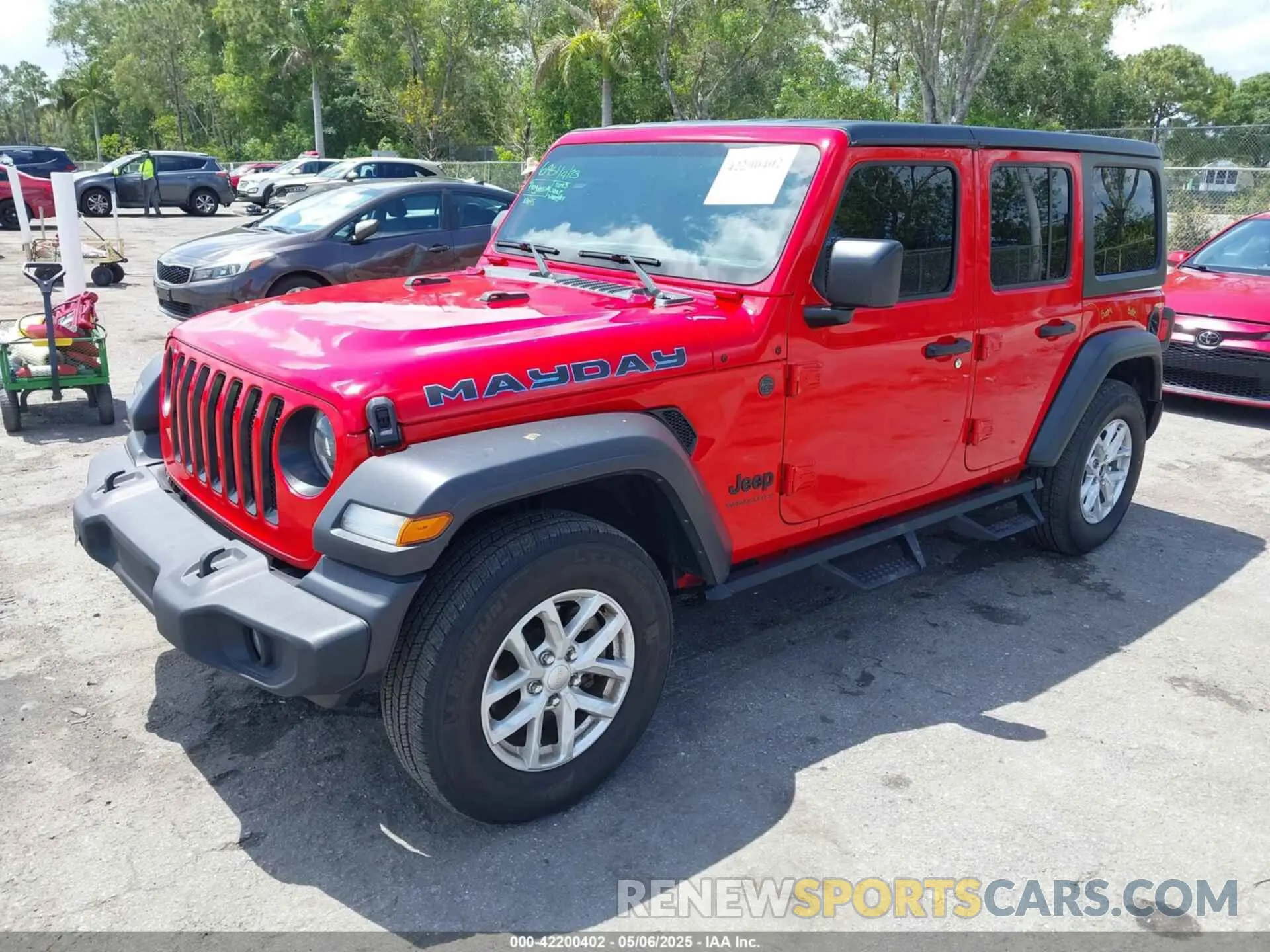 2 Фотография поврежденного автомобиля 1C4HJXDG4PW678113 JEEP WRANGLER 2023