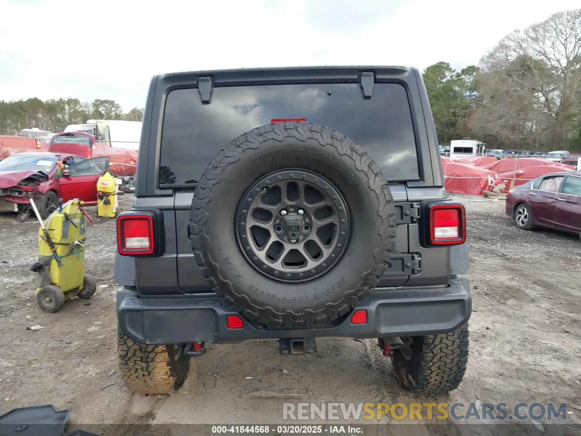 17 Фотография поврежденного автомобиля 1C4HJXDG7PW501555 JEEP WRANGLER 2023