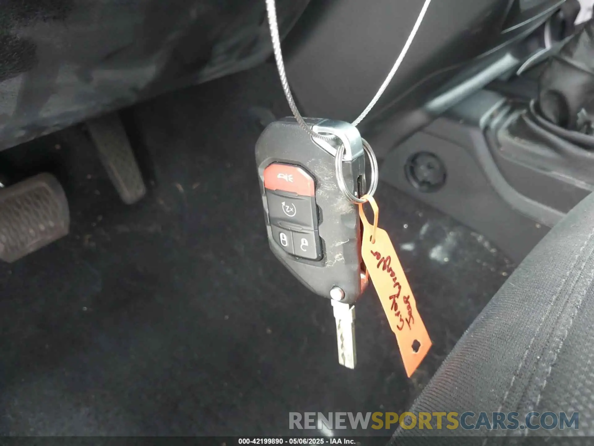 11 Photograph of a damaged car 1C4HJXDN0PW511682 JEEP WRANGLER 2023