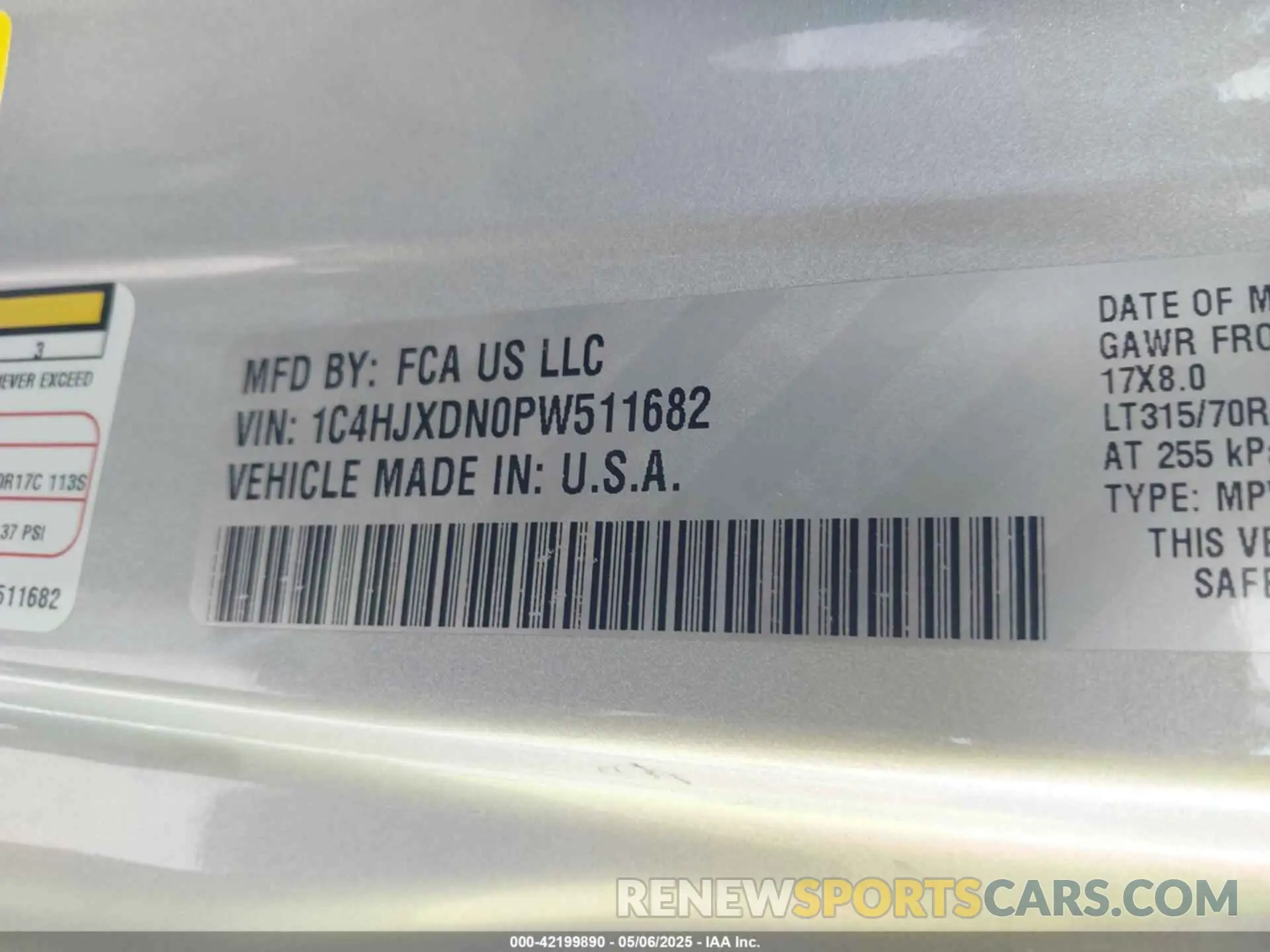 9 Photograph of a damaged car 1C4HJXDN0PW511682 JEEP WRANGLER 2023