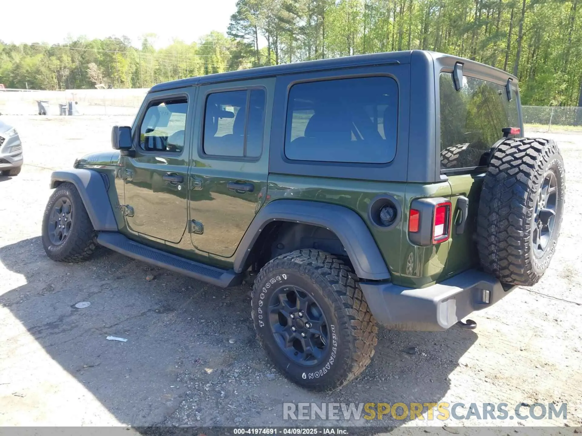 3 Photograph of a damaged car 1C4HJXDN0PW695795 JEEP WRANGLER 2023