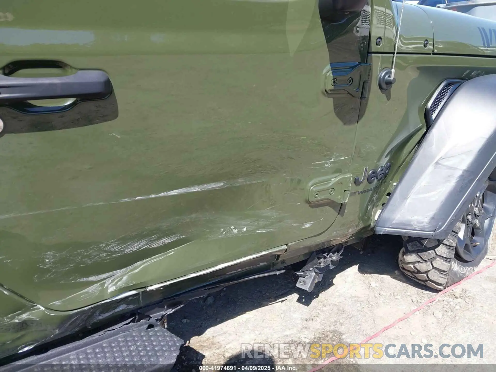6 Photograph of a damaged car 1C4HJXDN0PW695795 JEEP WRANGLER 2023