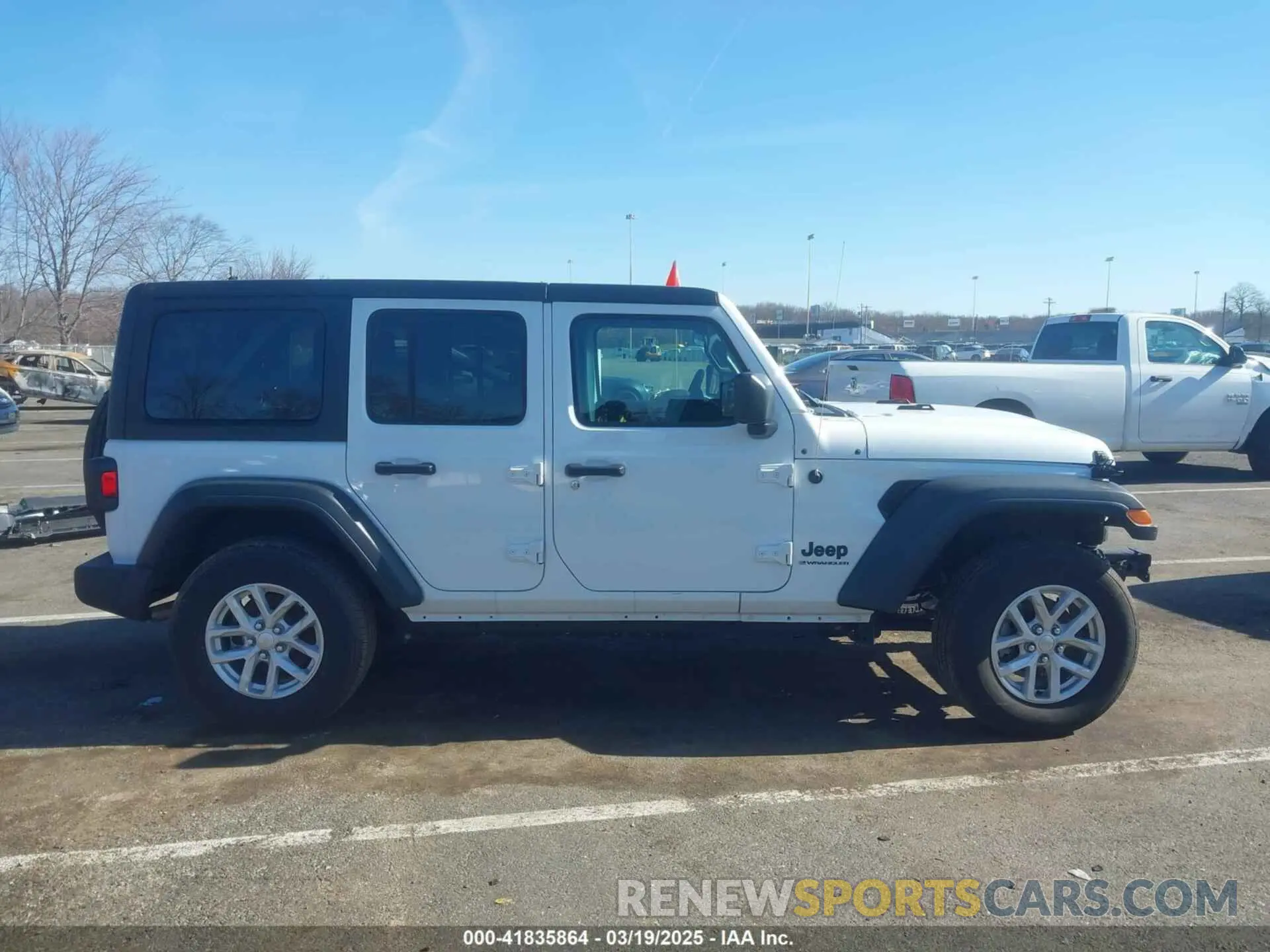 13 Фотография поврежденного автомобиля 1C4HJXDN4PW702277 JEEP WRANGLER 2023
