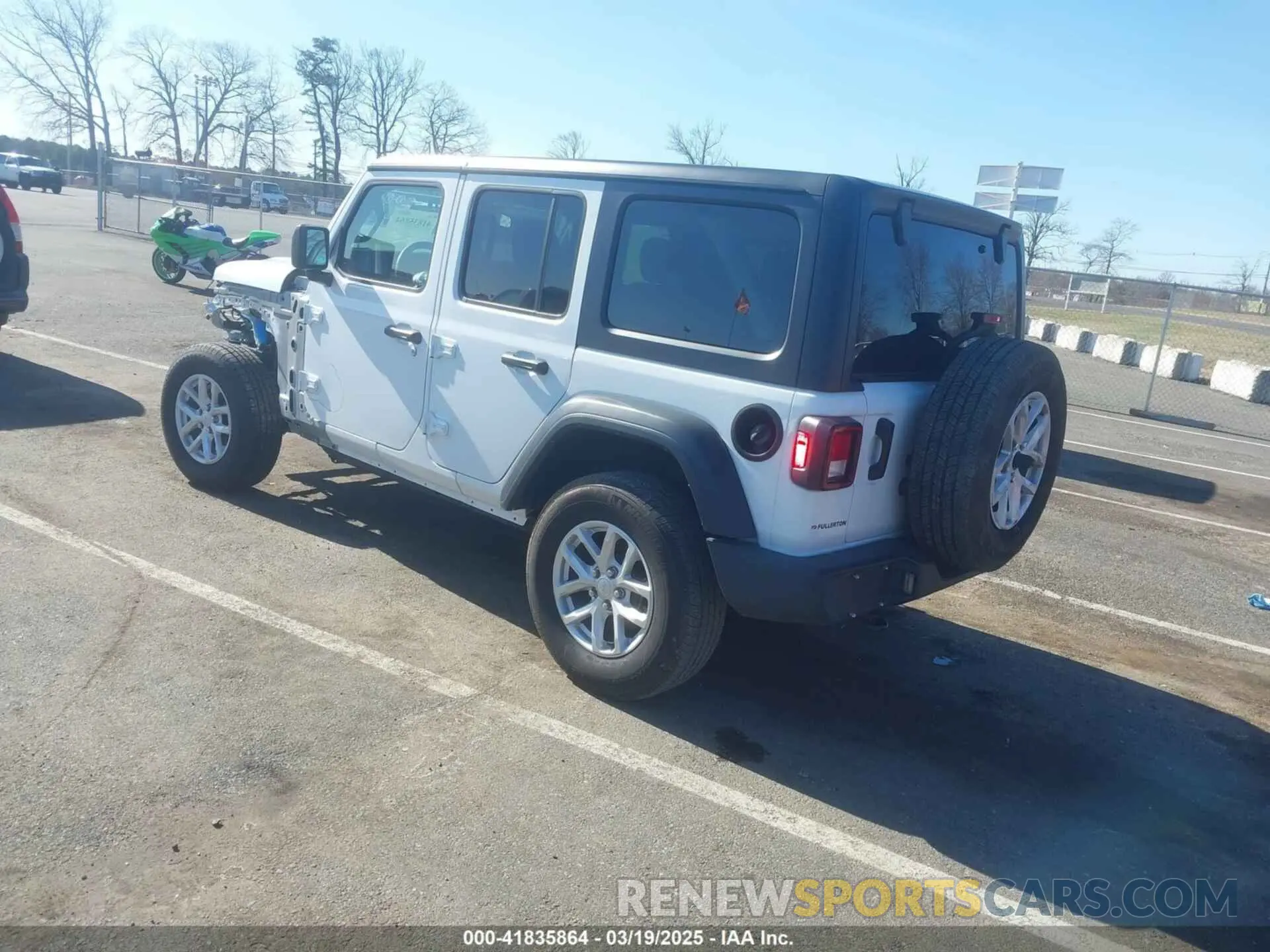 3 Фотография поврежденного автомобиля 1C4HJXDN4PW702277 JEEP WRANGLER 2023