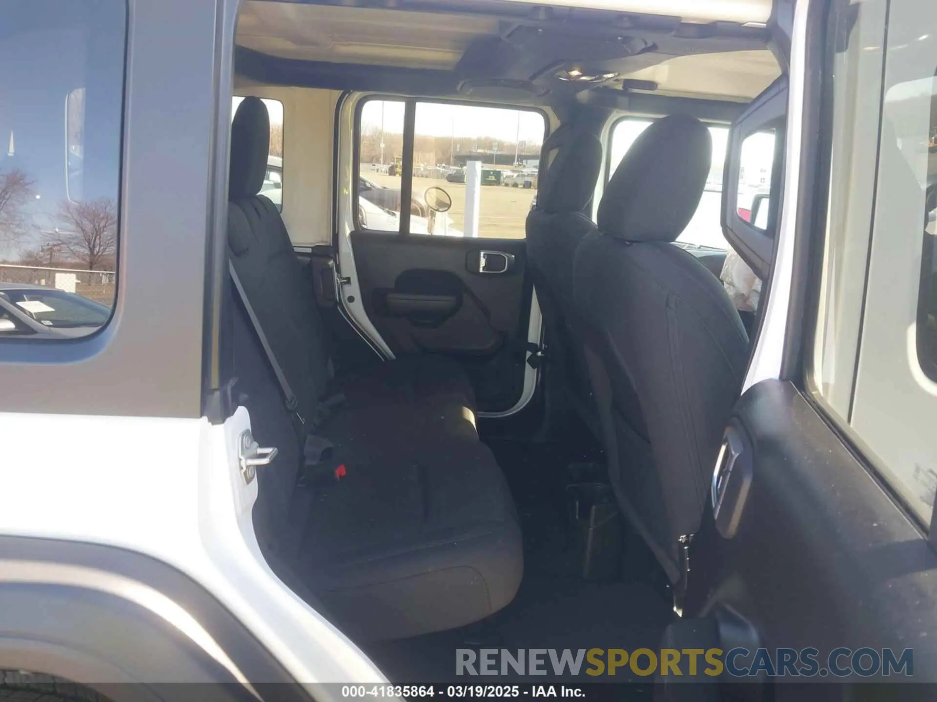 8 Фотография поврежденного автомобиля 1C4HJXDN4PW702277 JEEP WRANGLER 2023