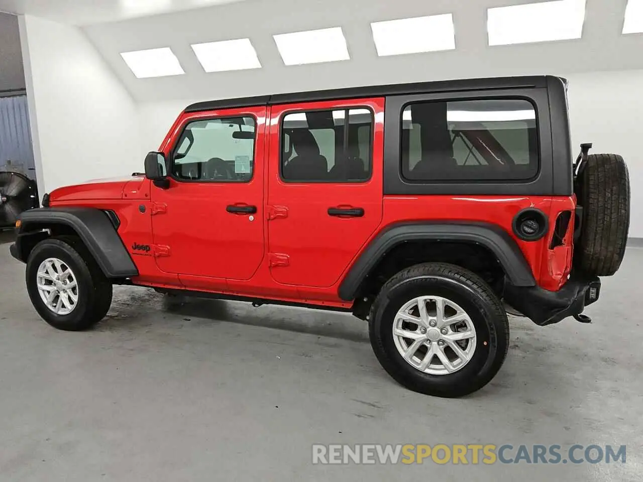 2 Фотография поврежденного автомобиля 1C4HJXDN5PW632854 JEEP WRANGLER 2023