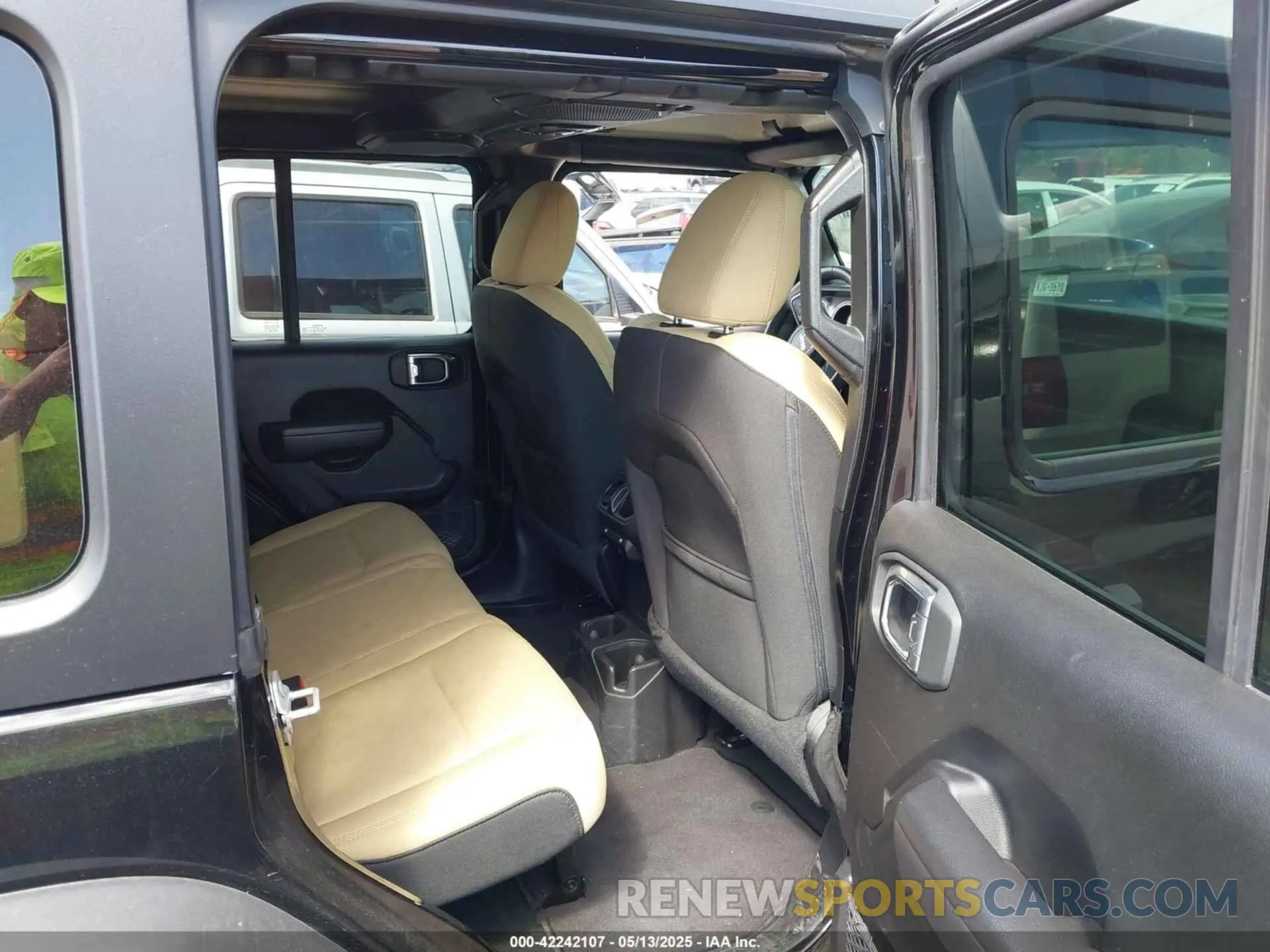 8 Фотография поврежденного автомобиля 1C4HJXDN6PW599895 JEEP WRANGLER 2023