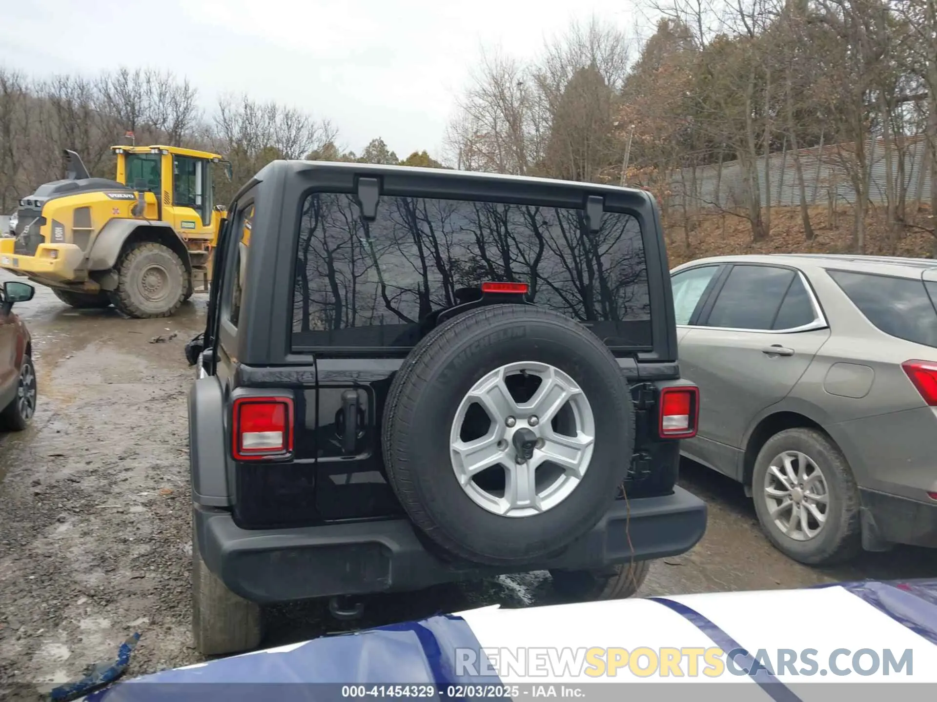 17 Фотография поврежденного автомобиля 1C4HJXDN8PW600903 JEEP WRANGLER 2023